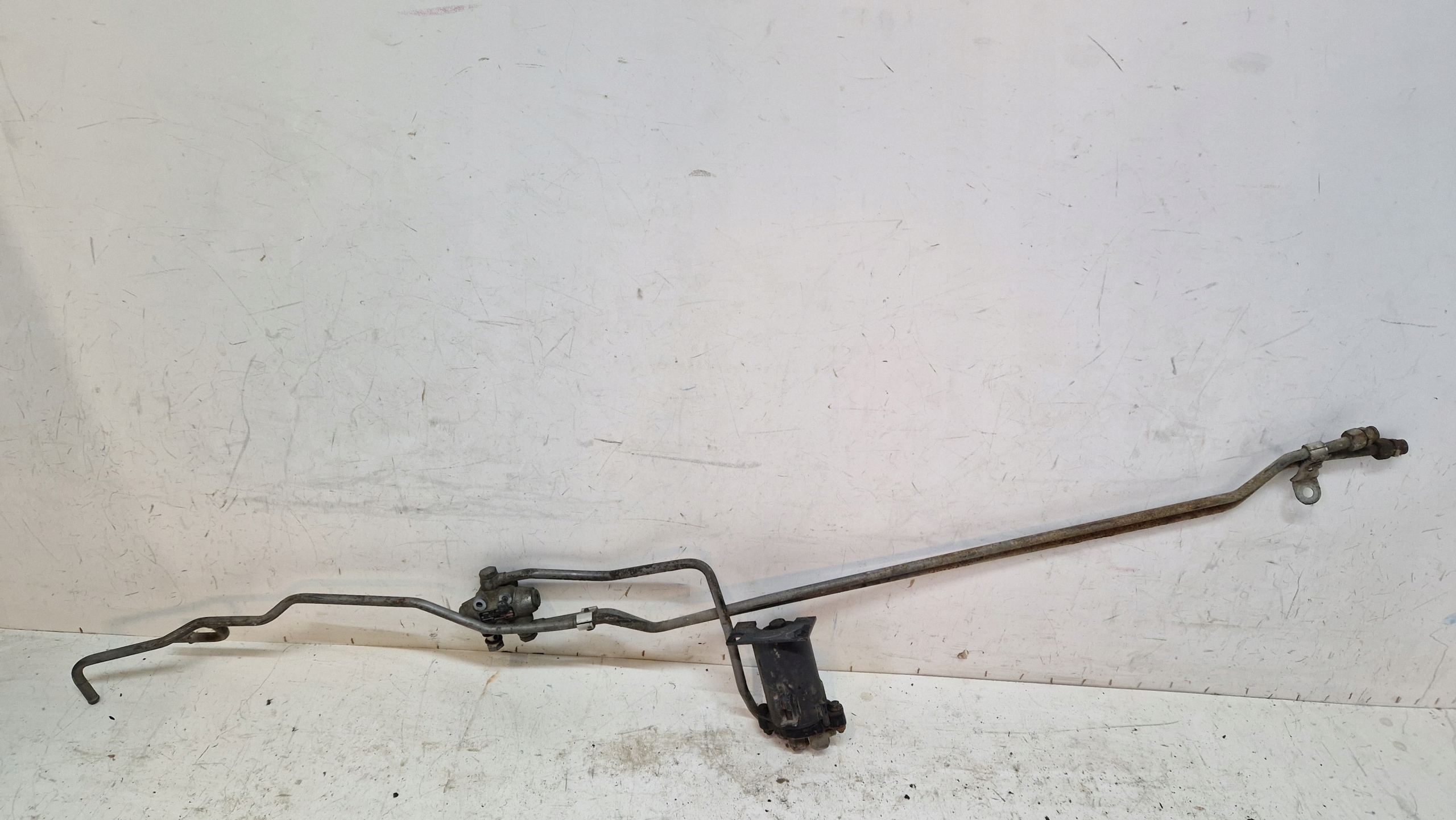 Розподільний клапан renault DXI volvo 8353442102