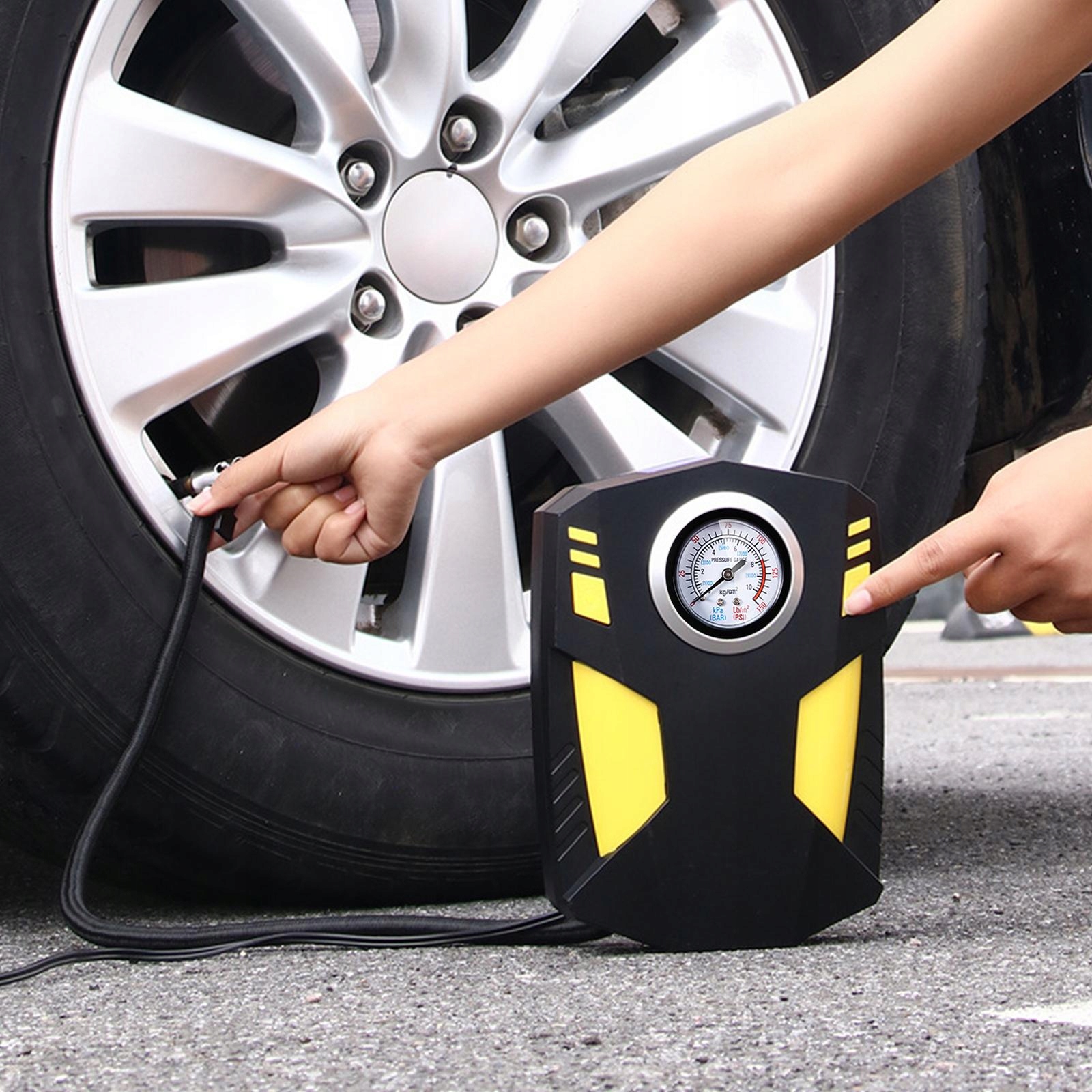 Pompka do opon sprężarki powietrza DC 12V do samochodów Waga produktu z opakowaniem jednostkowym 0.35 kg