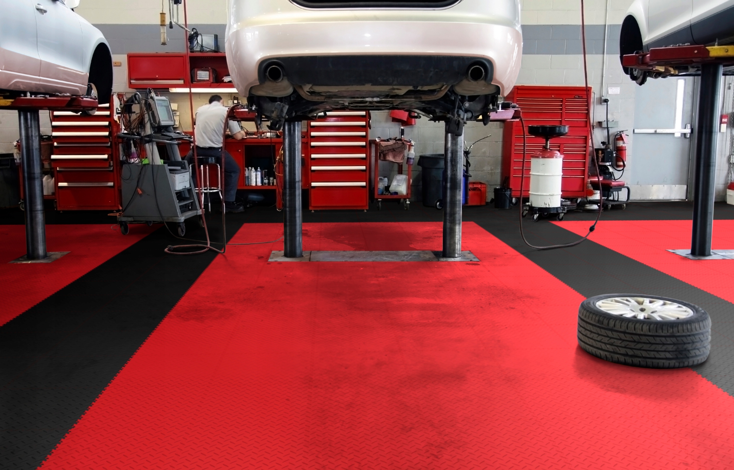 Posadzki do Garażu Domu Magazynu Biura EB10 BLACHA Kolor czerń