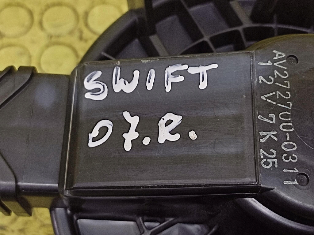 SUZUKI SWIFT IV DMUCHAWA luft 2727000311