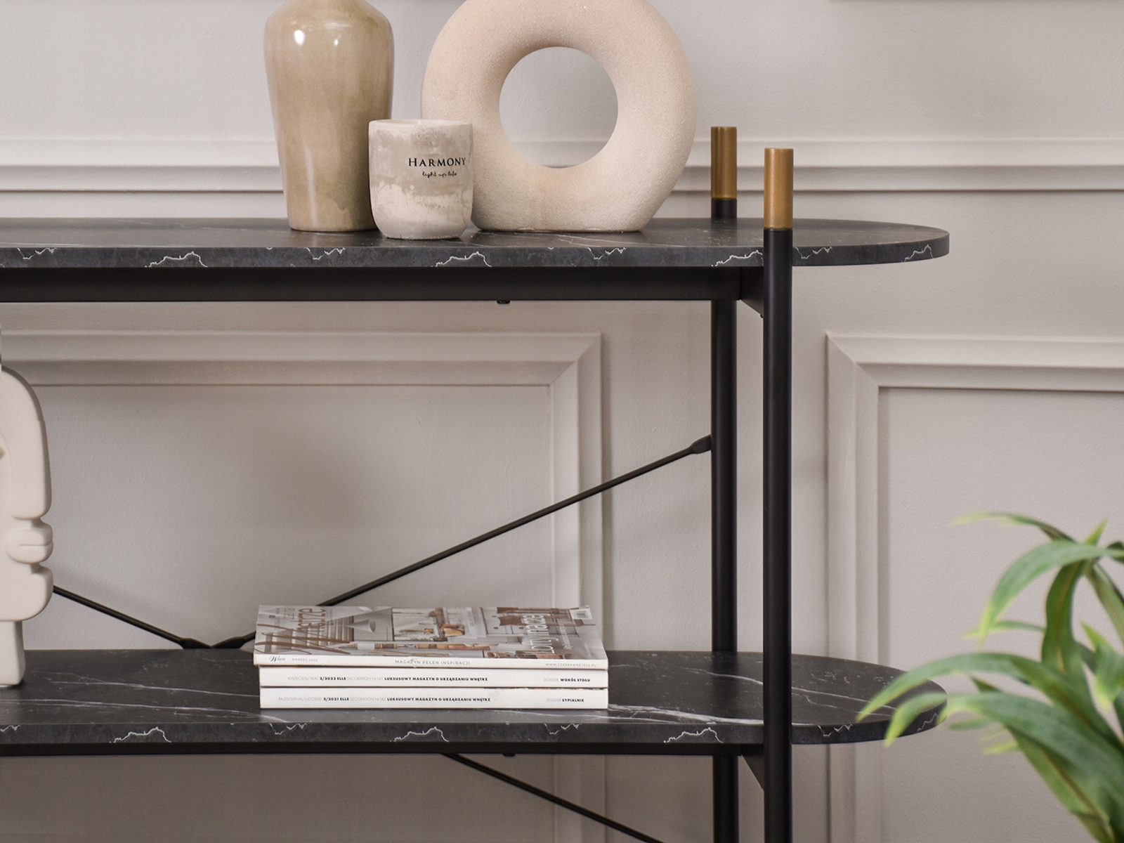 PRAKTYCZNA KONSOLA Z 3 PÓŁKAMI REGAŁ NISKI INGRID CIEMNY MARMUR GLAMOUR Szerokość mebla 120 cm