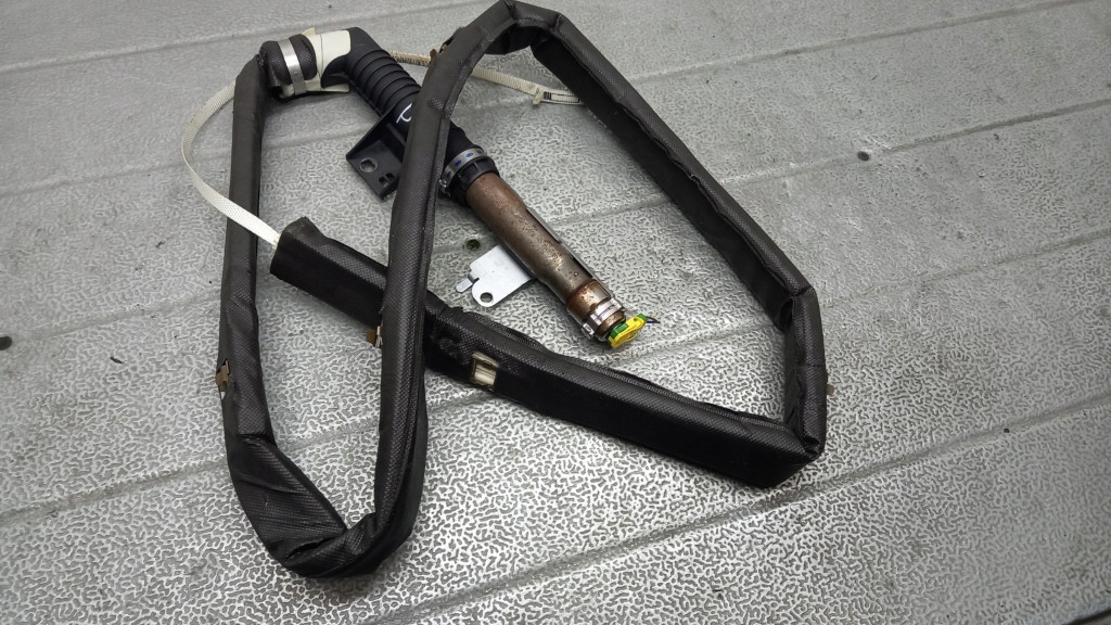 пиропатрон воздушная правая renault VEL SATIS и 03R 8200268486