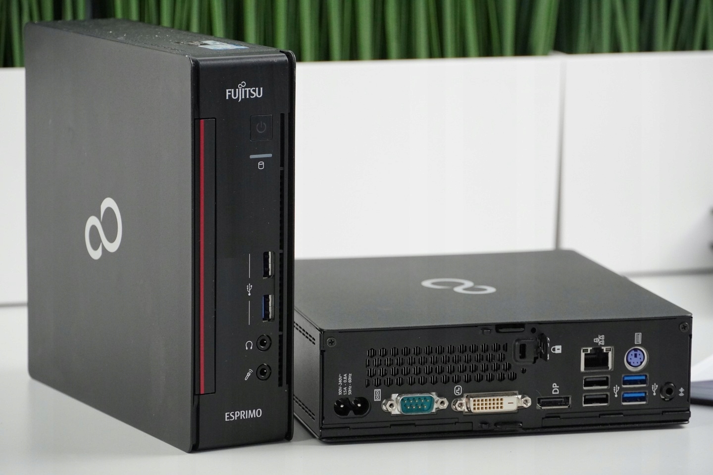 PC Fujitsu Esprimo Q556 Tiny Pentium 8/256GB SSD DVD Win 10 Pro/Win 11 Pro System operacyjny Windows 10 Professional Windows 11 Pro