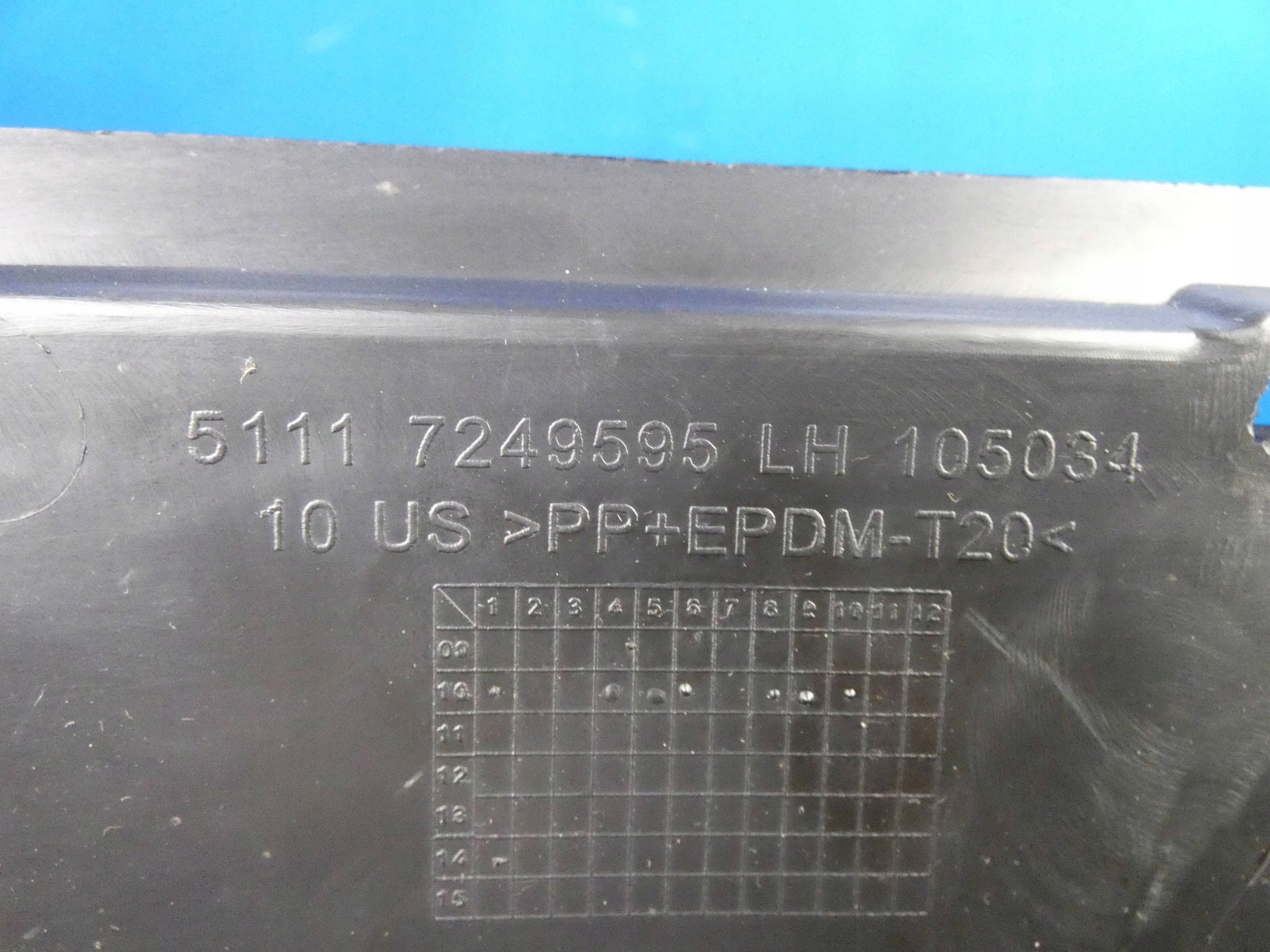BMW X3 F25 grid of a bumper left left front front PDC