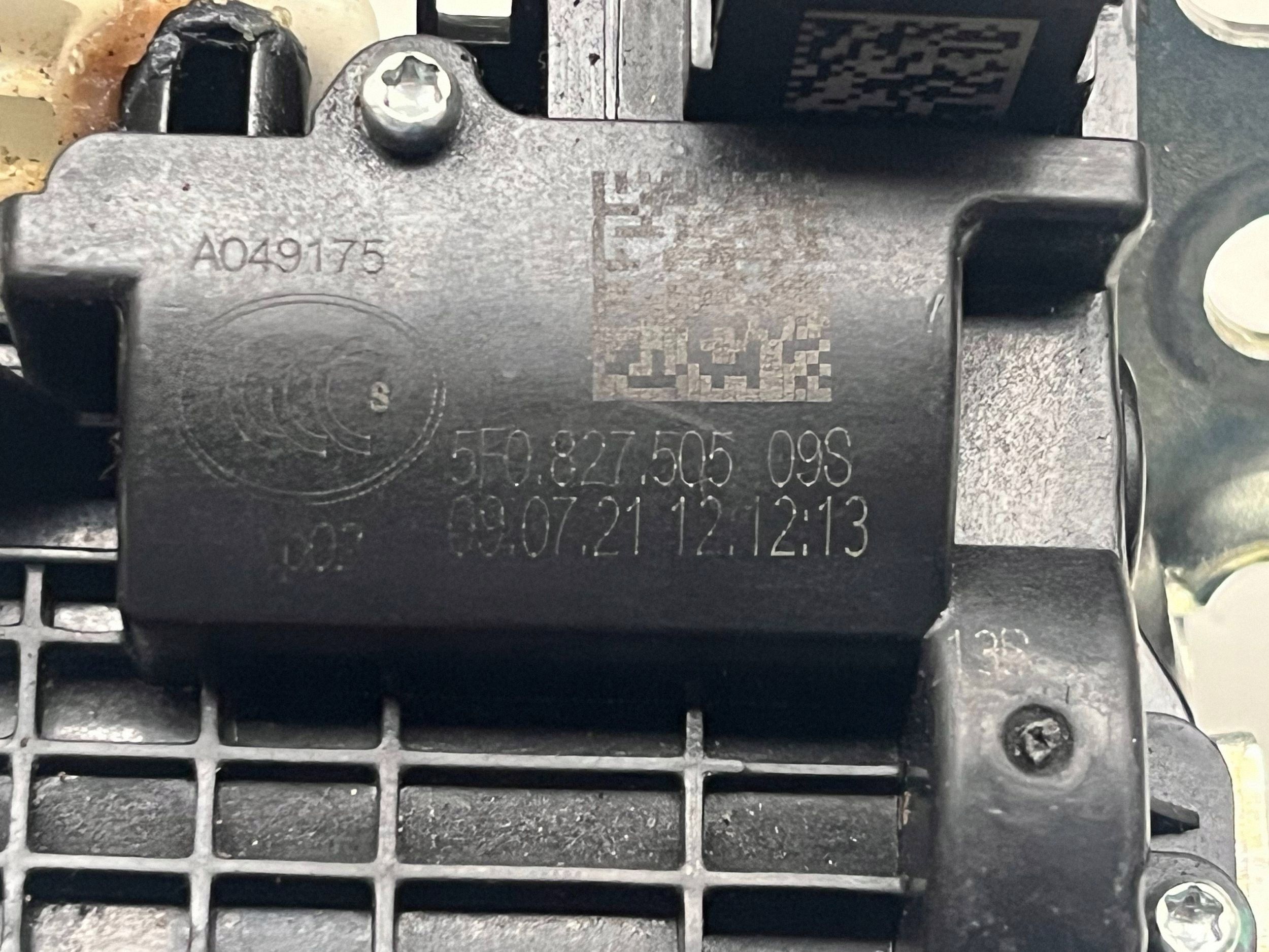 lock bonnet boot SEAT LEON (5F) 5F0827505 @M