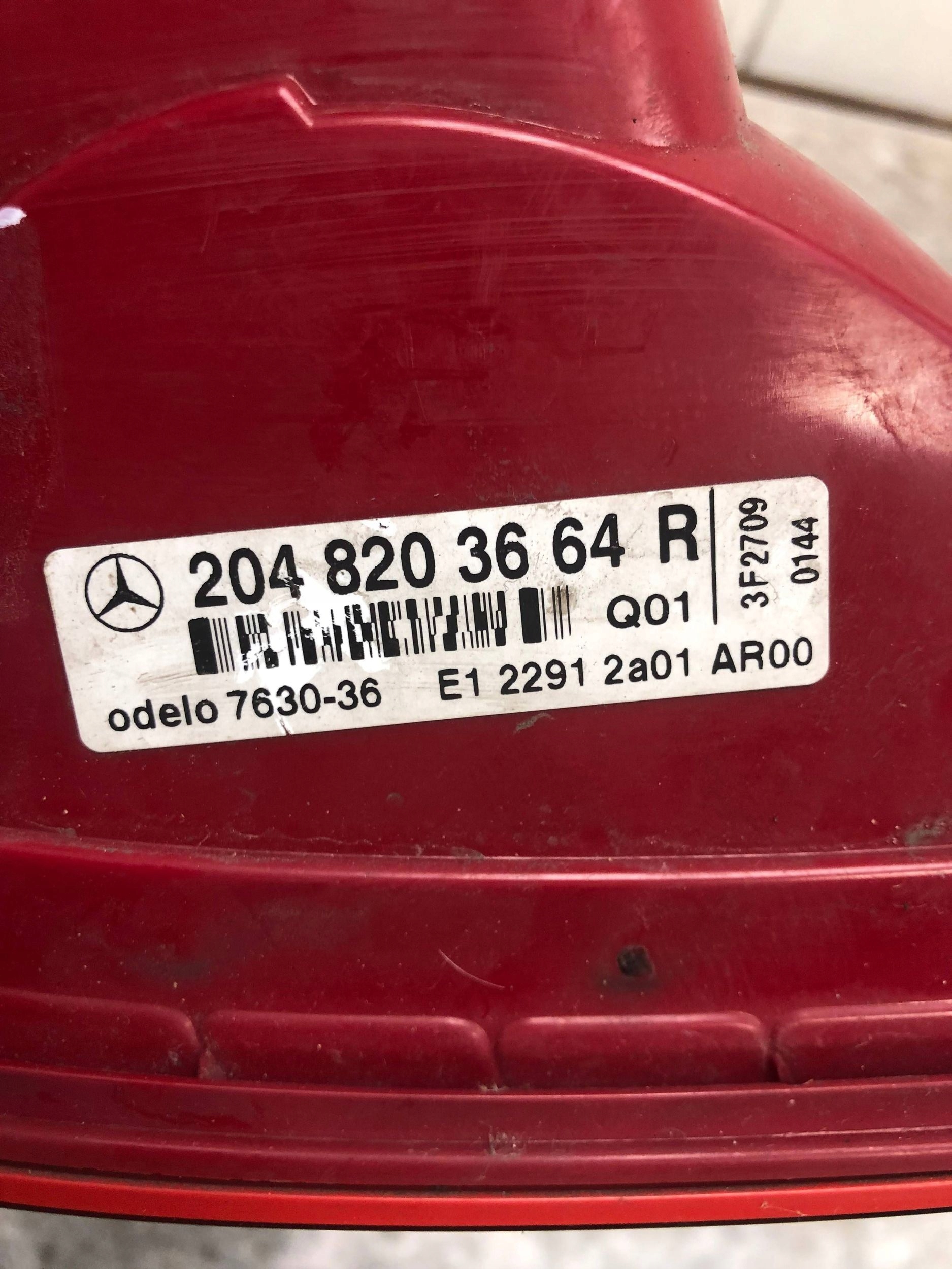 light right rear part MERCEDES W204 KOMBI 2048203664