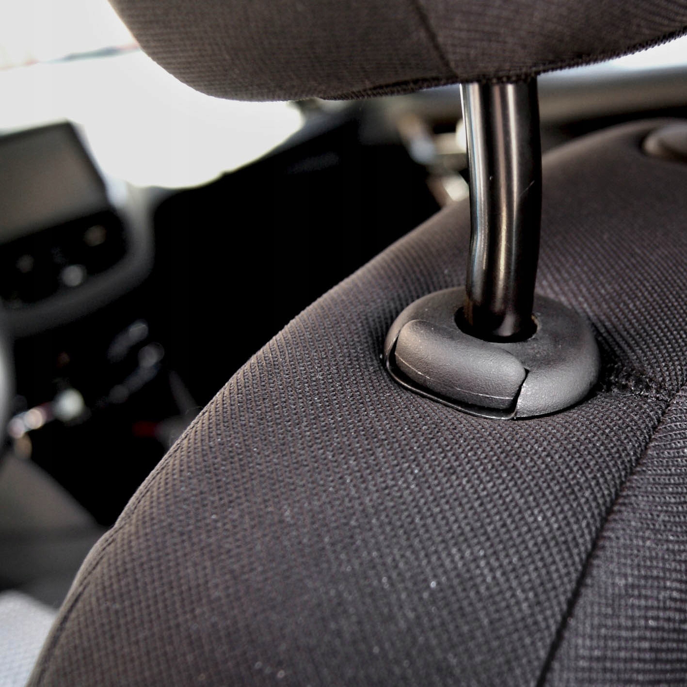 Pokrowce na FOTELE samochodowe do Opel Movano B Renault Master III 3os dz. Materiał materiał tapicerski żakard