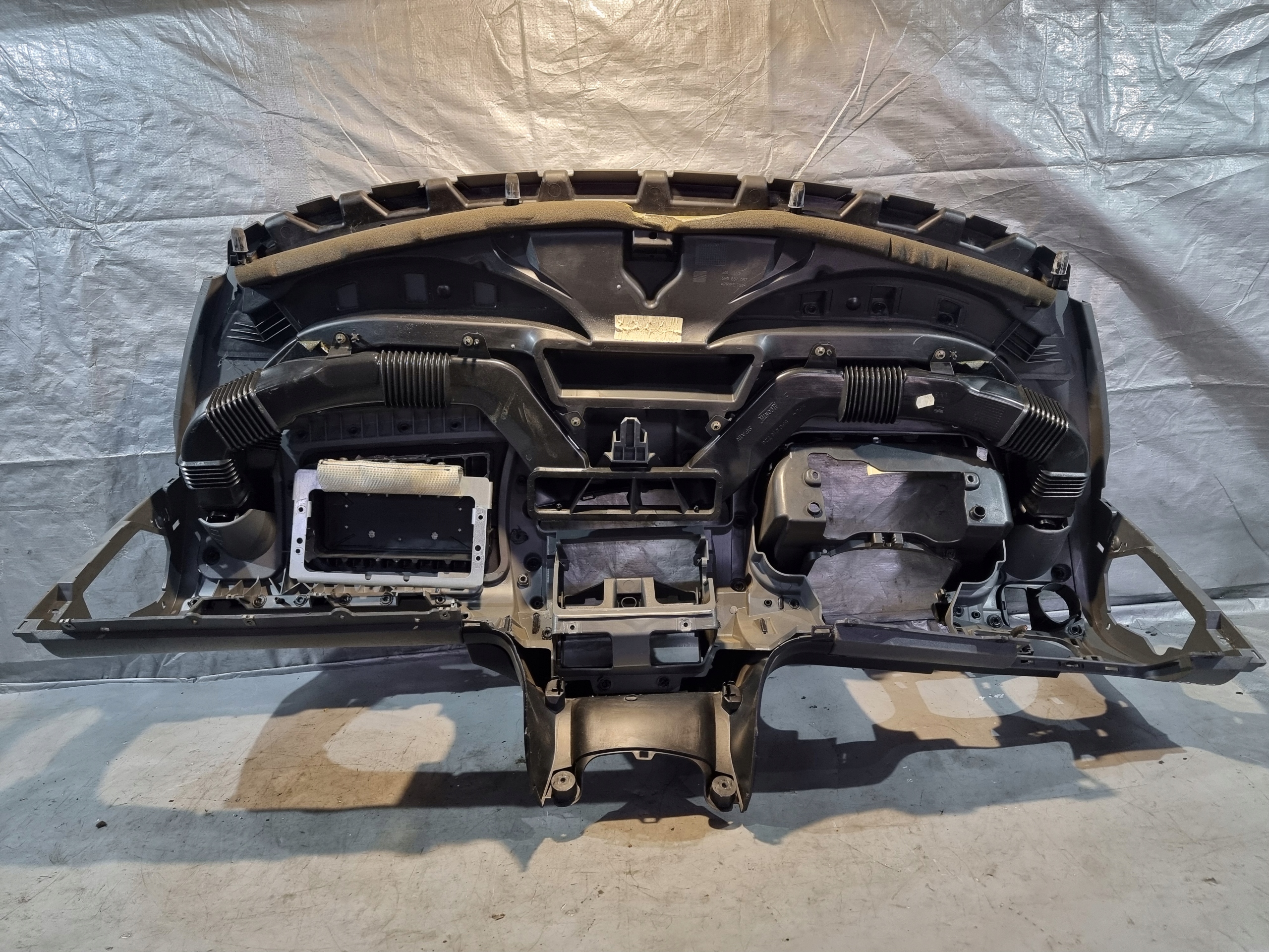 console dashboard instrument panel OE 5P1857003E SEAT ALTEA 05r