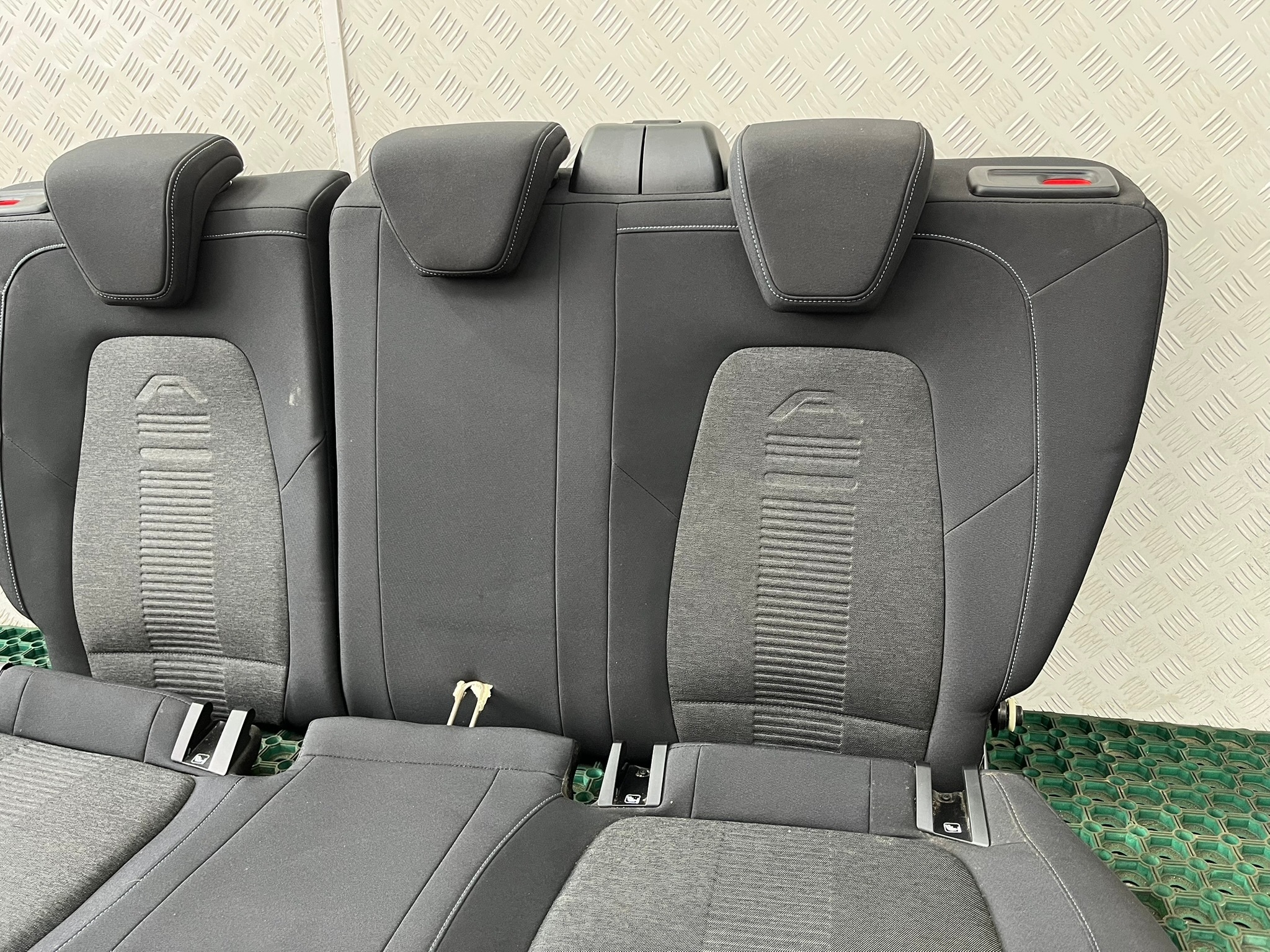 FORD FOCUS MK4 18-22 KOMBI ACTIVE seats rear complete rear part
