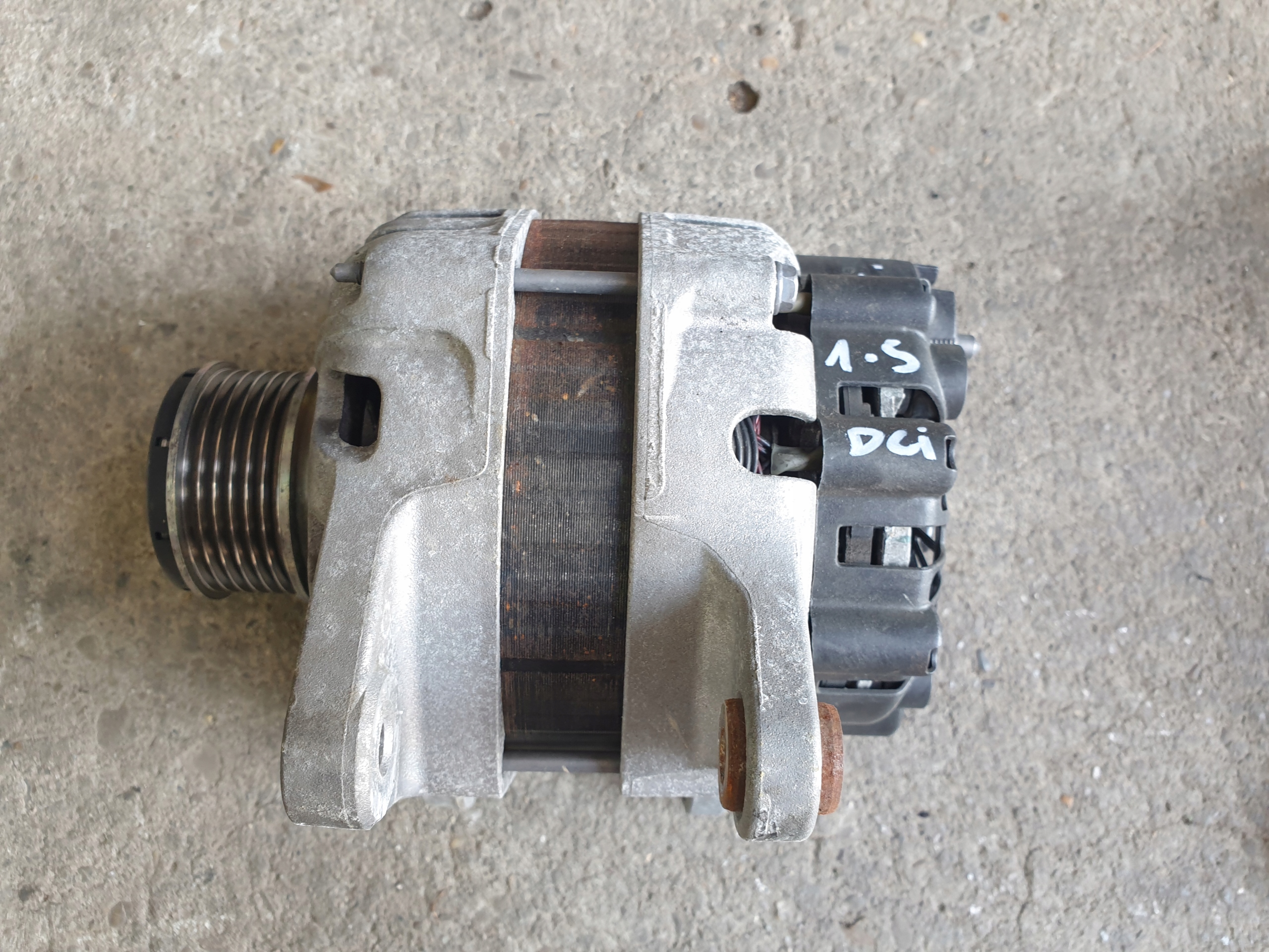 ALTERNATOR RENAULT CLIO 4 IV CAPTUR 2014- 231008918R 1.5 DCI