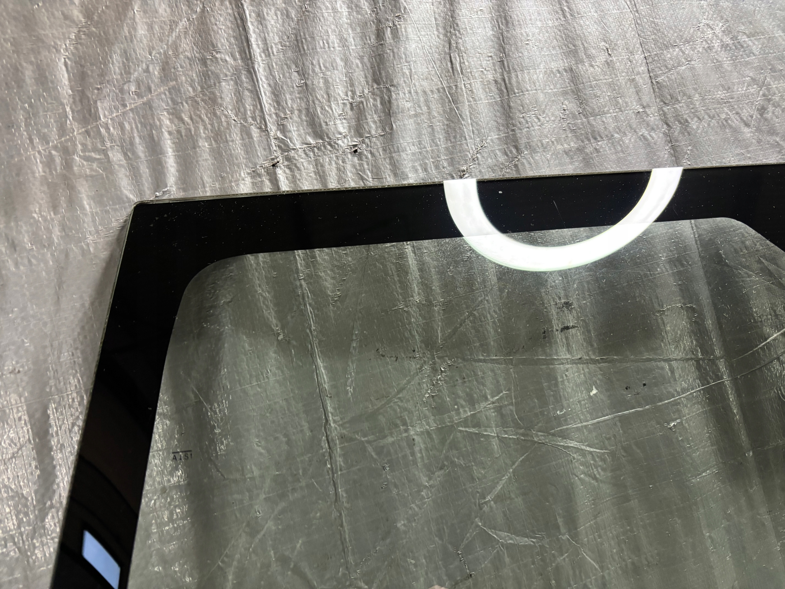 window iron Peugeot 107