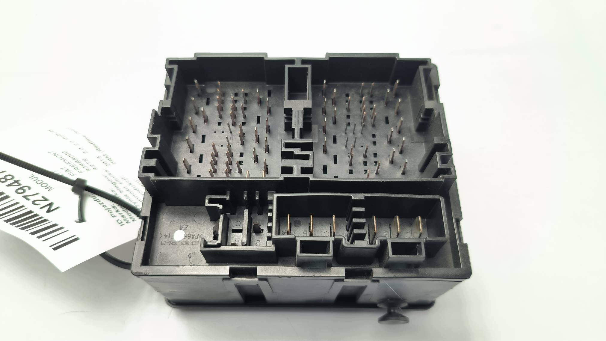 Module fusibles 68068355AE FIAT FREEMONT