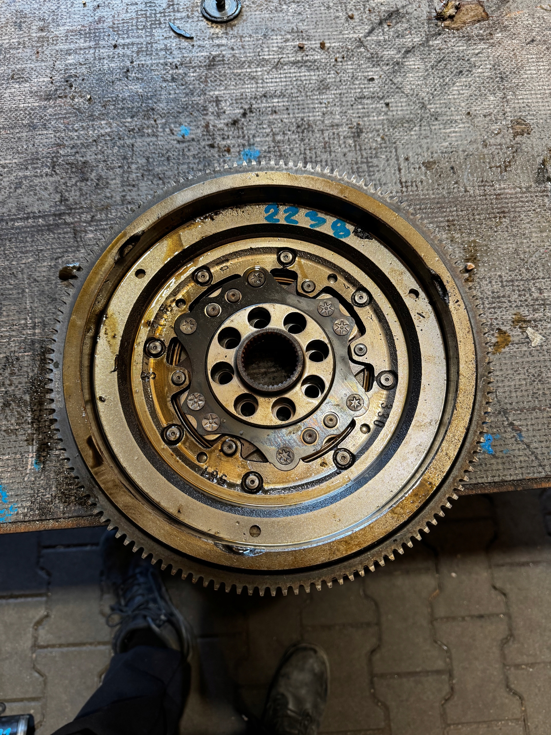 2238. wheel flywheel AUDI RSQ3 RS3 07K105266H