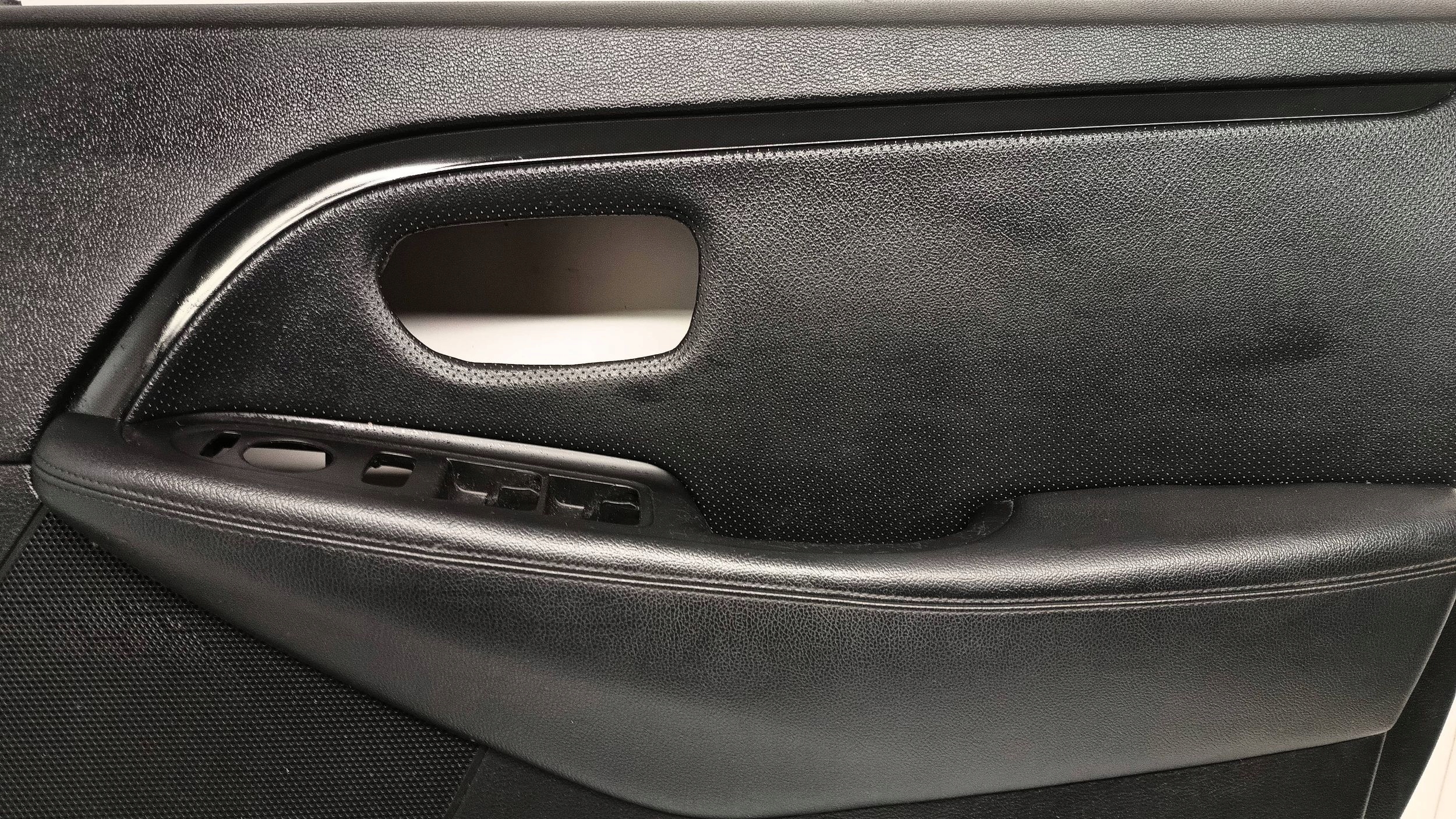 KIA CARENS IV upholstery door front right 2013