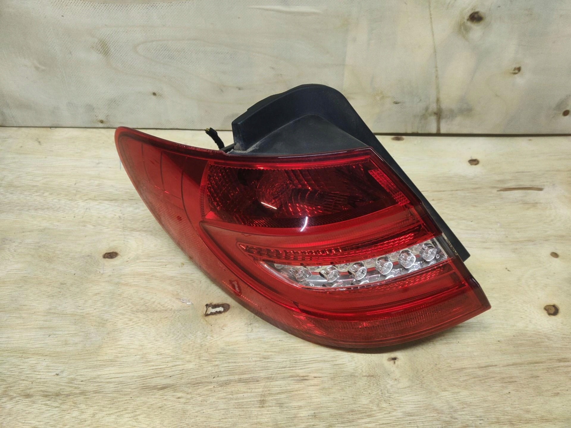 light rear left side Mercedes-Benz B W246 T246.242 2013 A2468200564