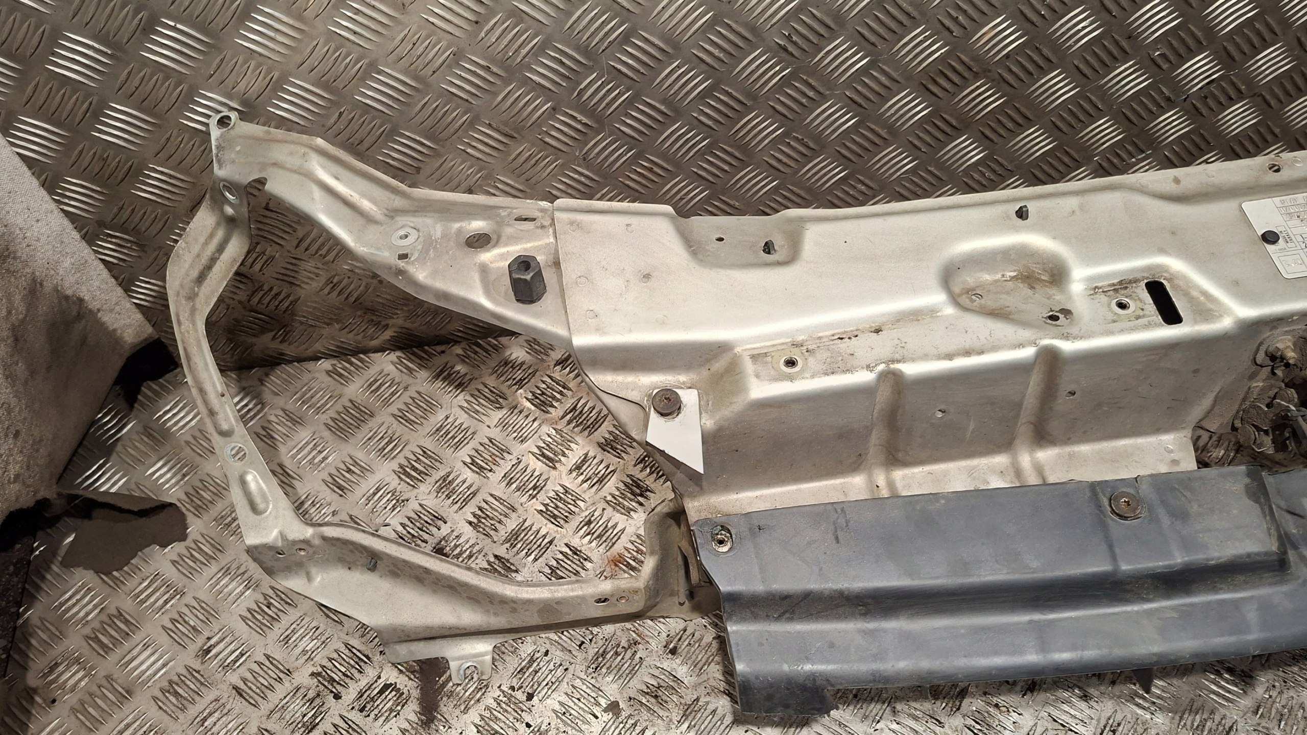 support panel for radiators pillar FIAT DOBLO and