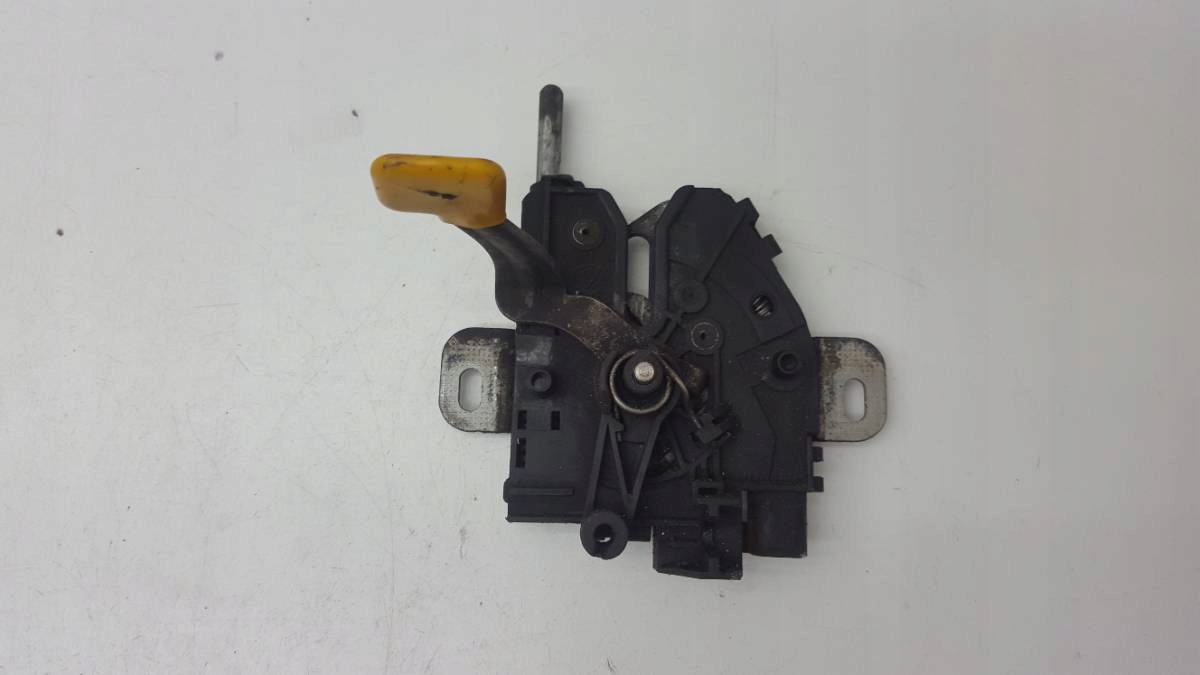 RTEGY8WTGWT - ЗАМОК КАПОТА FORD MONDEO MK4 2007 7S7A16700AE