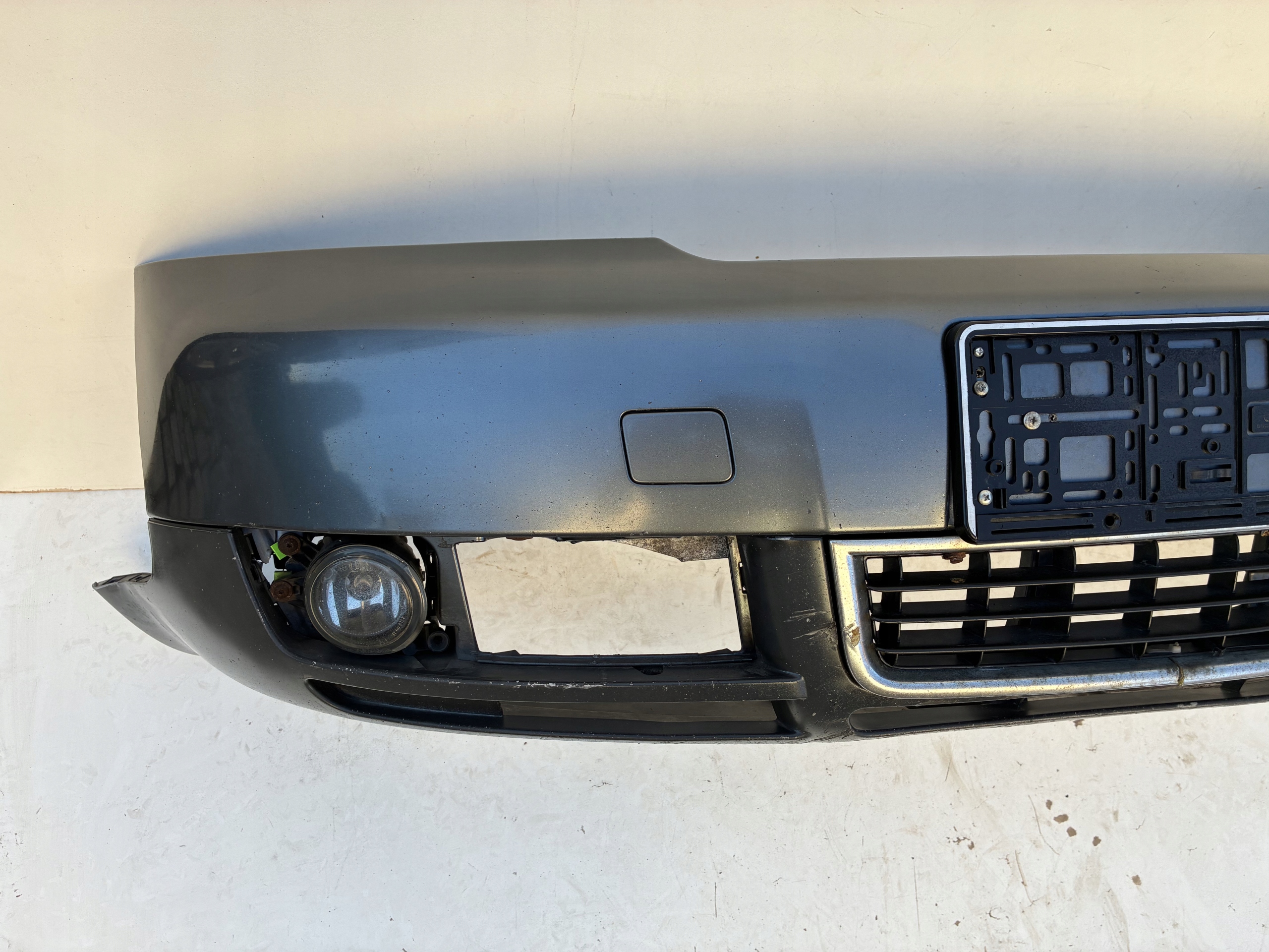 bumper front front Audi A6 C5 Lift LY7L 01-04r. ==OEM==