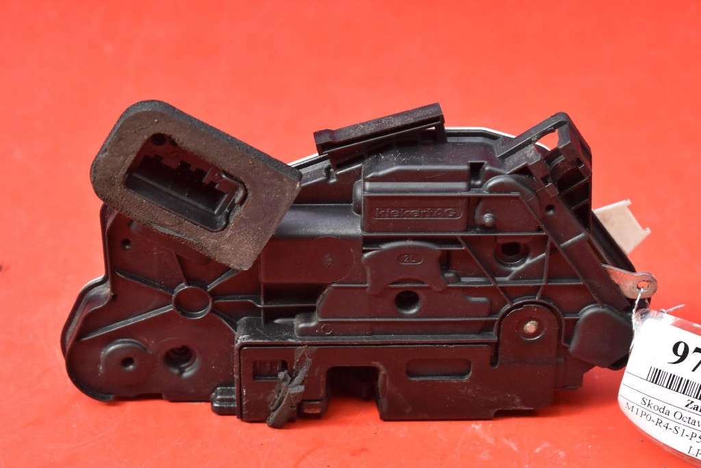 lock door left front front EU 5E1837015 SKODA OCTAVIA 3 III 13-17