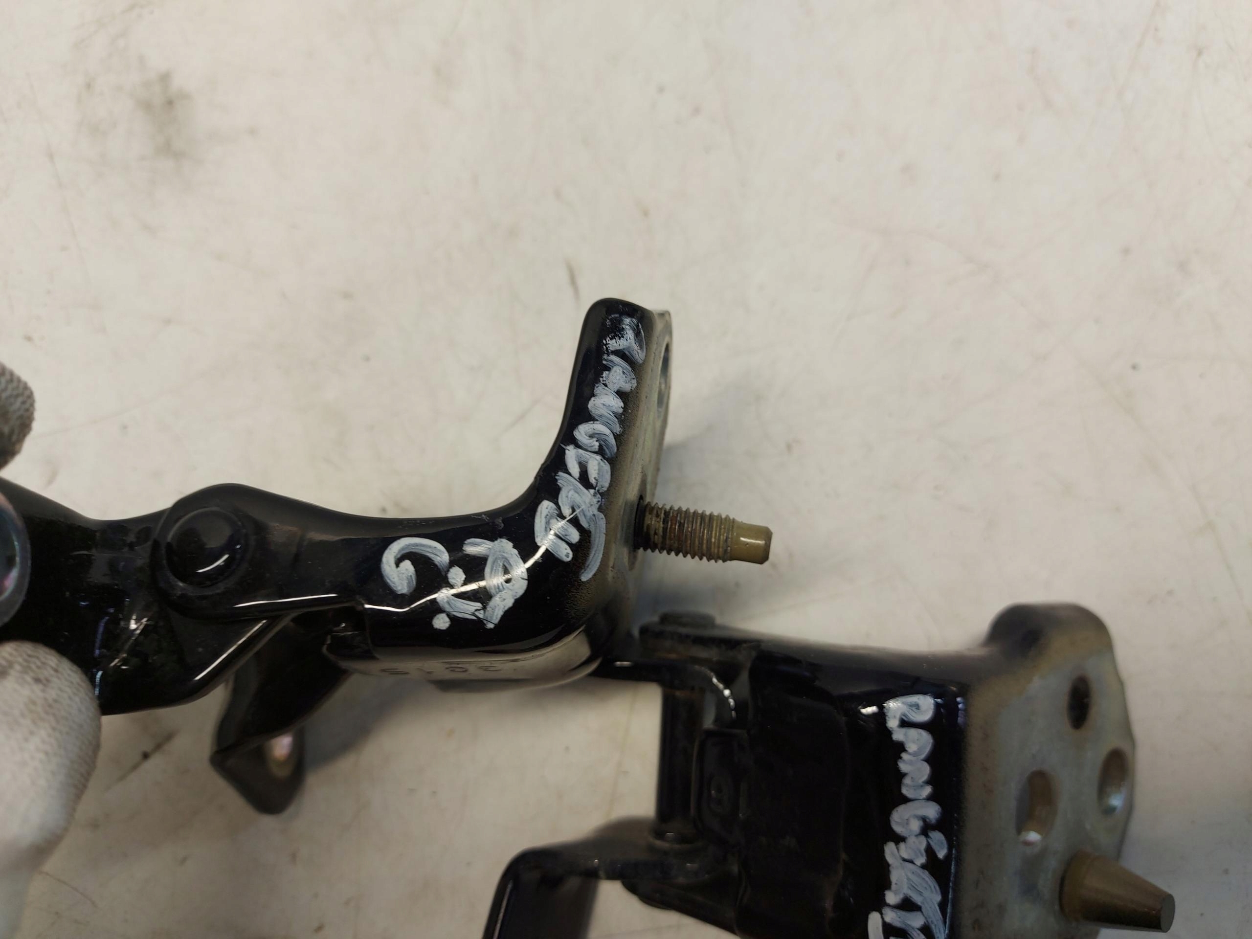 Ford Ranger VI 6 2024r. hinge door right rear part