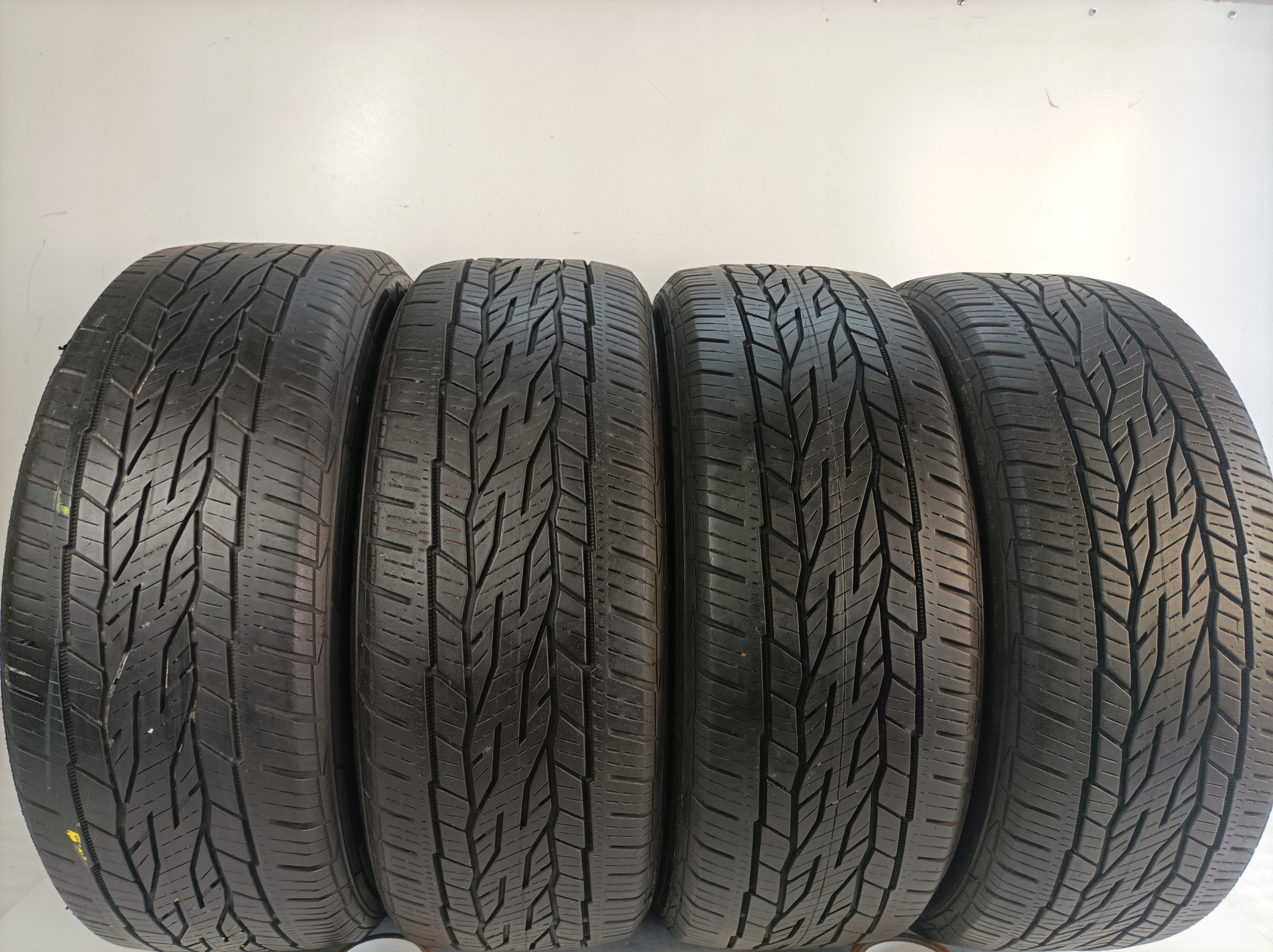 CONTINENTAL CONTICROSSCONTACT LX2 225 / 55R18 98V