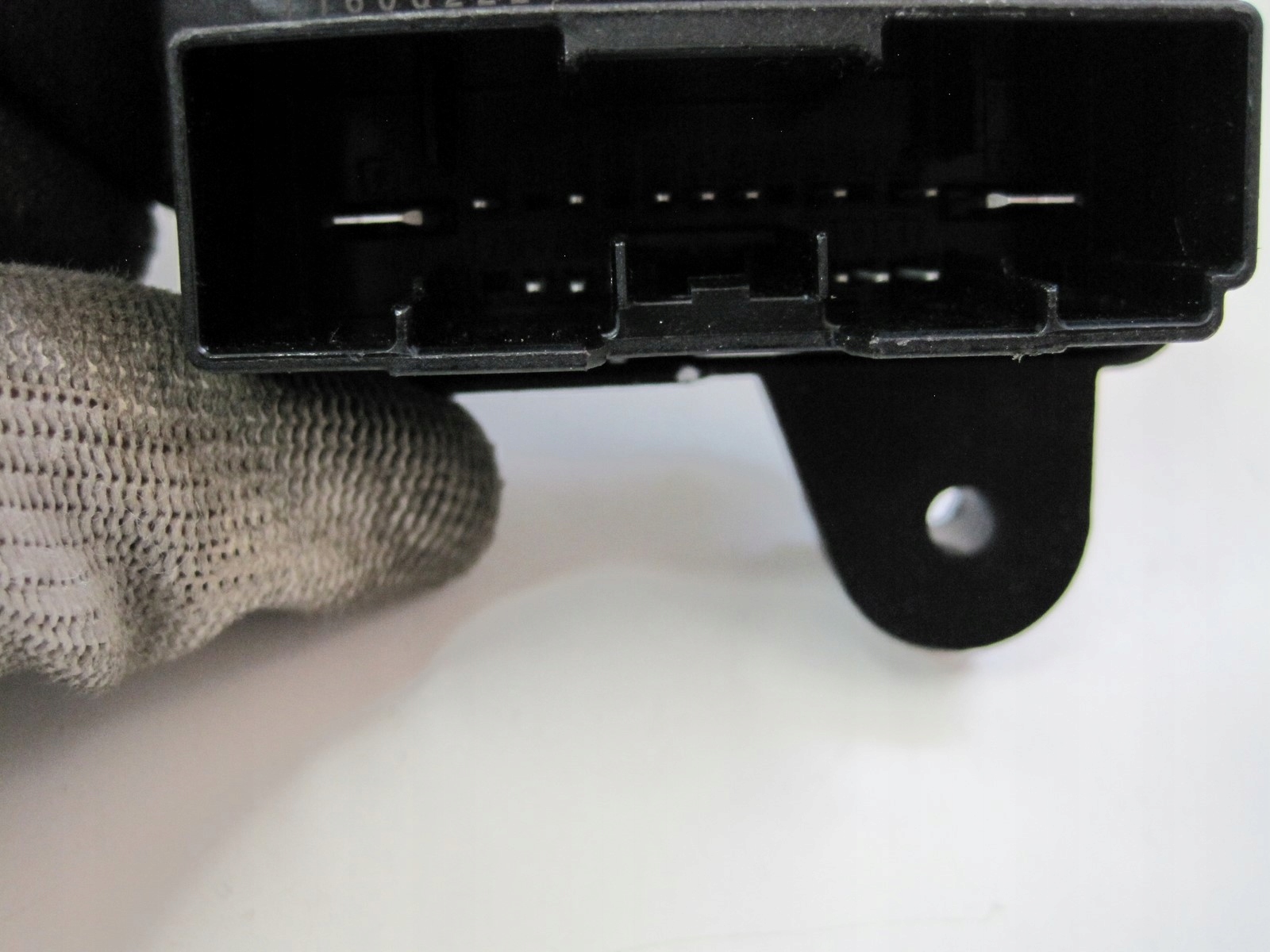 Moduł sterownik podgrzewane siedzenie Jeep Wagoneer 68414972AF Kod producenta 68414972AF