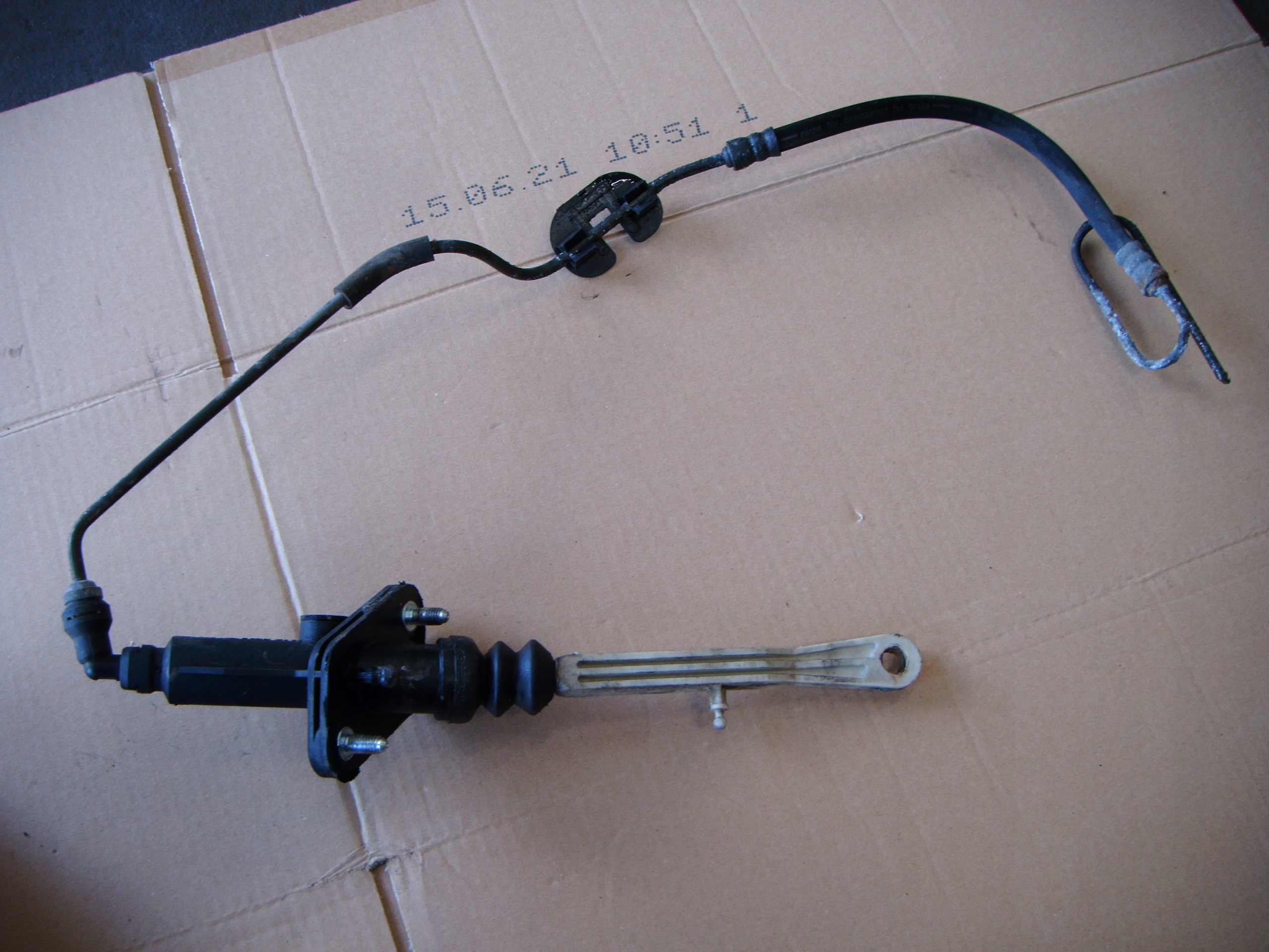 VOLVO V70 II 00-07 D5 насос зчеплення