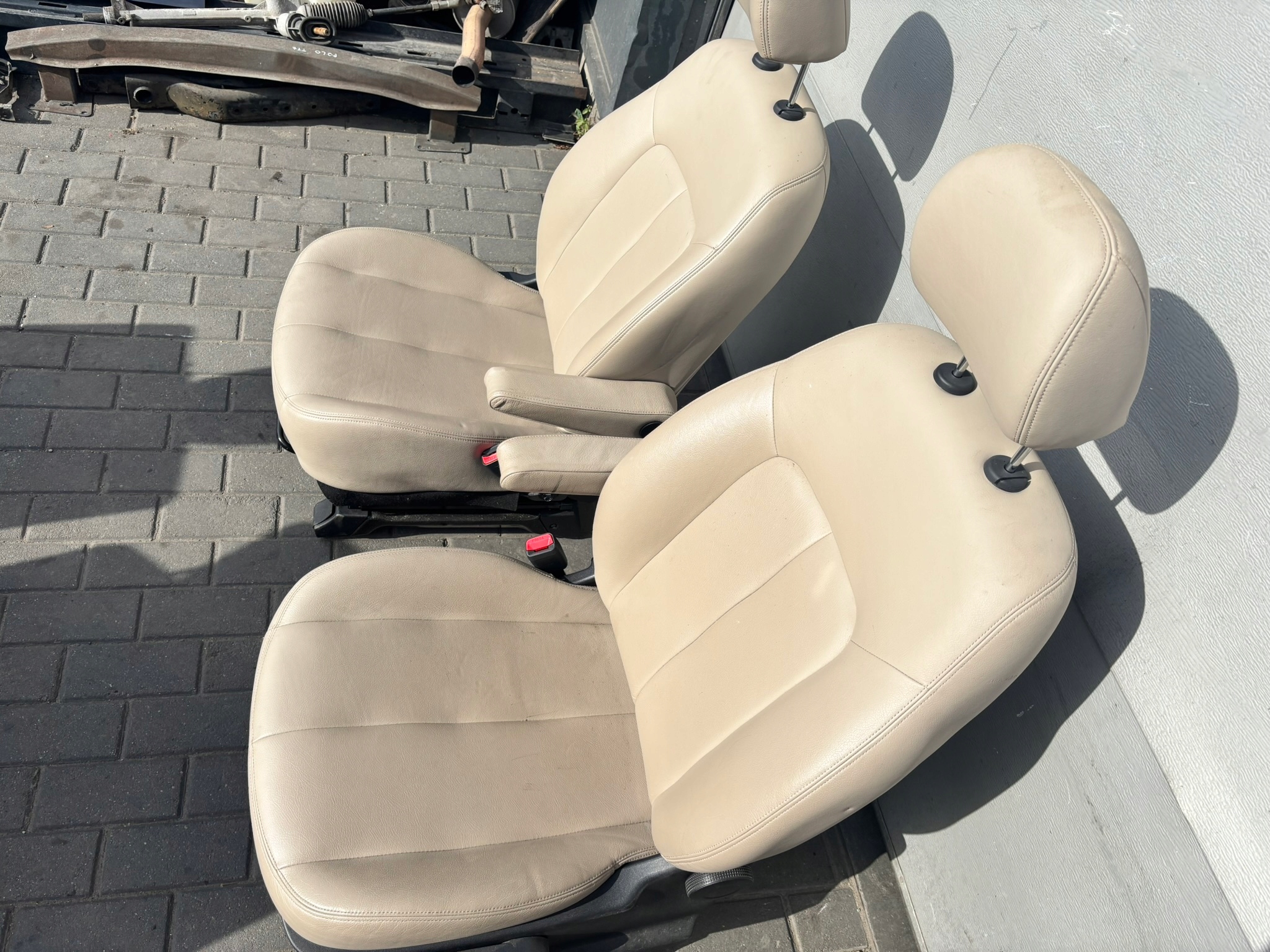 комплект диван европа kia VENGA 2010-