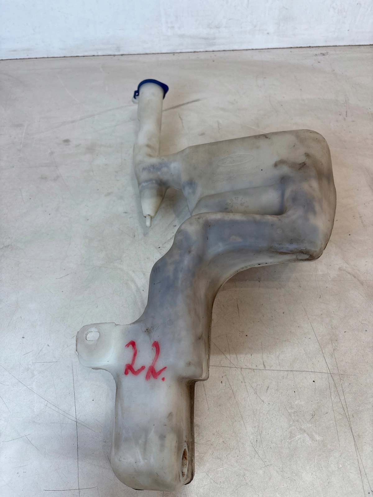 washer fluid tank Ford Fiesta MK7 B-max