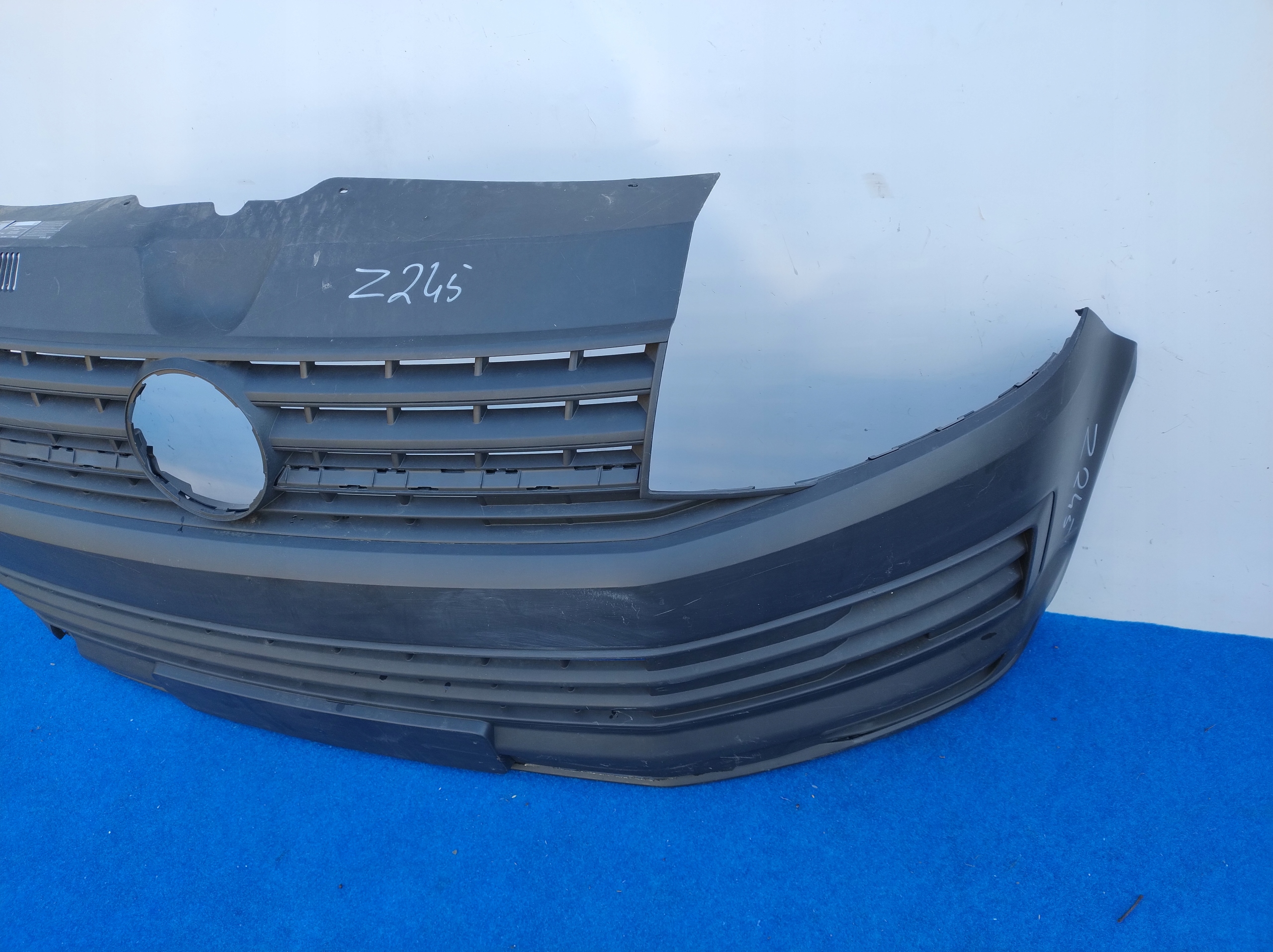VW TRANSPORTER T6 7E 15-20 ROK bumper front 7E0807221D Z245