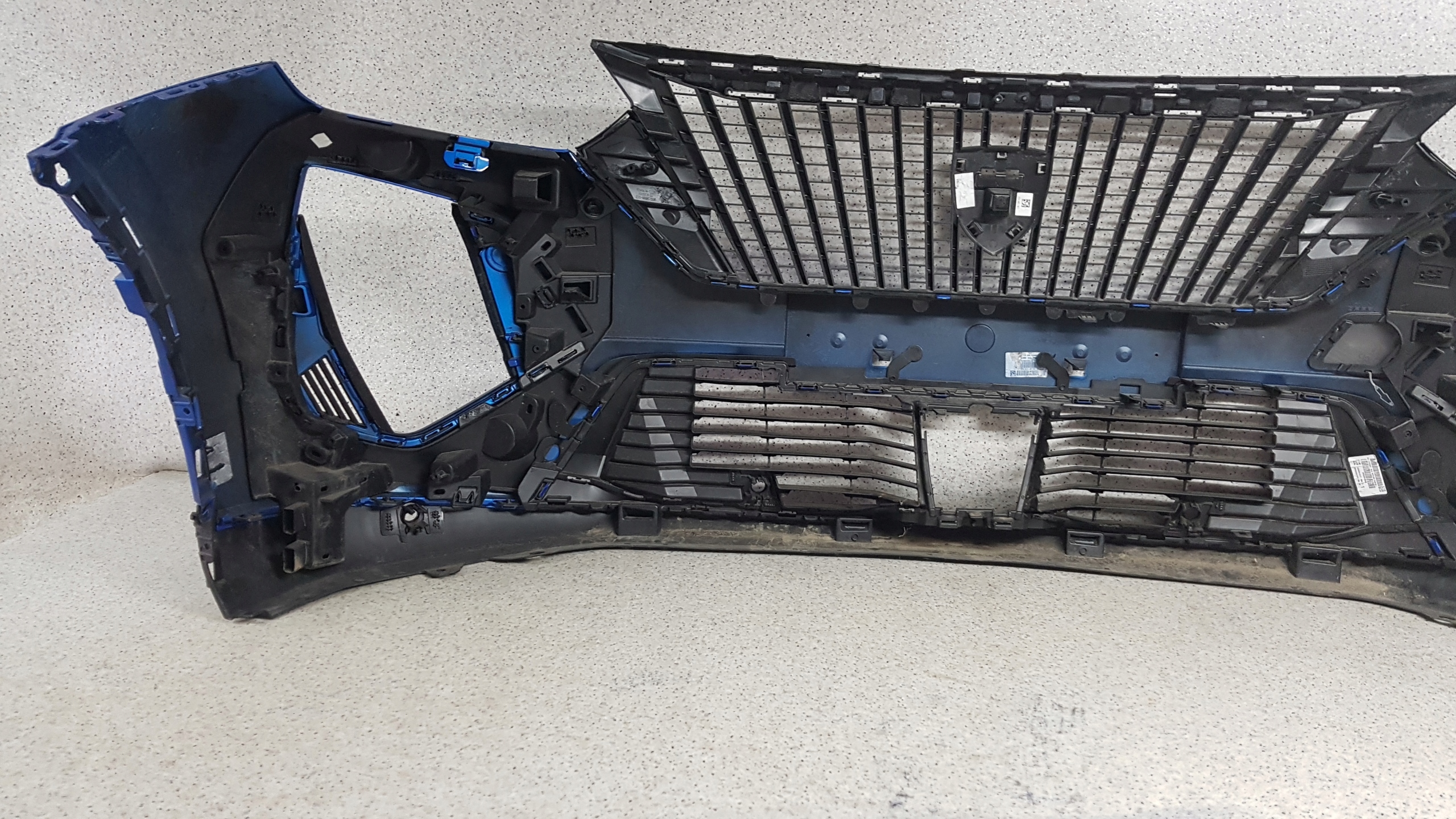 PEUGEOT 2008 II LIFT 2024 - bumper front 2926