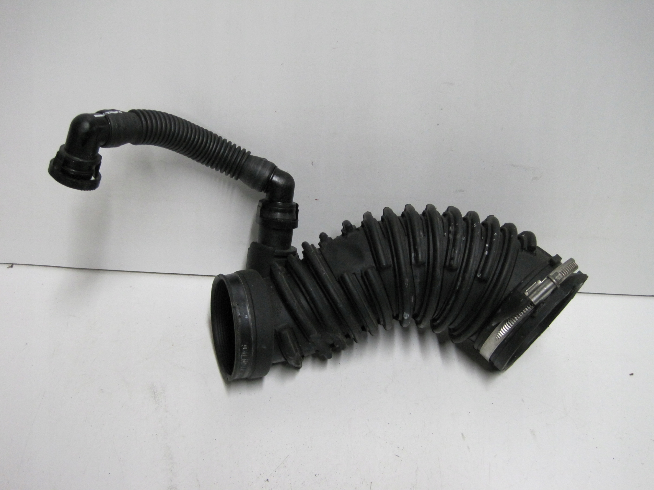 trouba intercoolera hadice SKODA KODIAQ 5QF129654AC