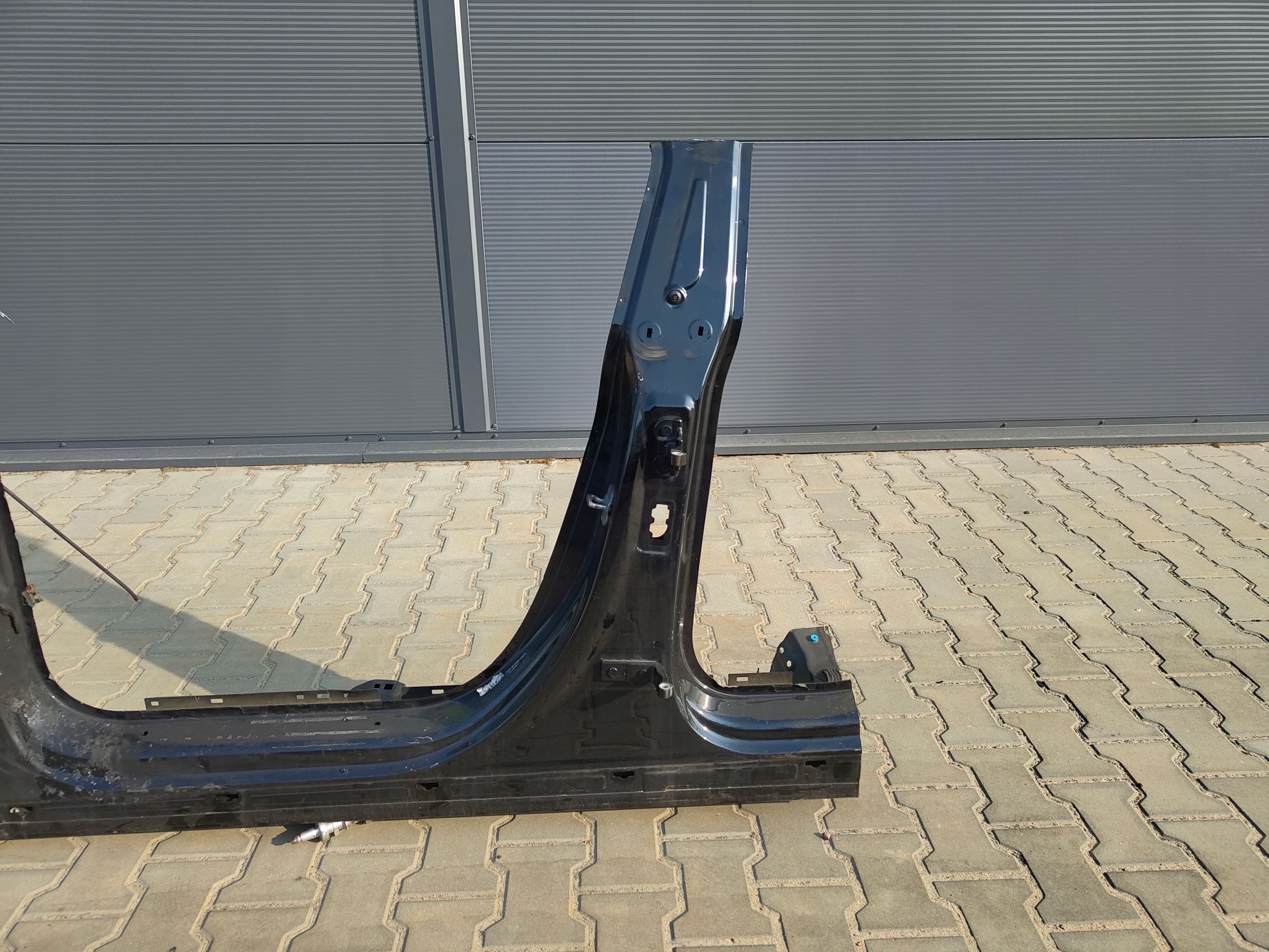 MERCEDES BENZ CLA C118 pillar B threshold left