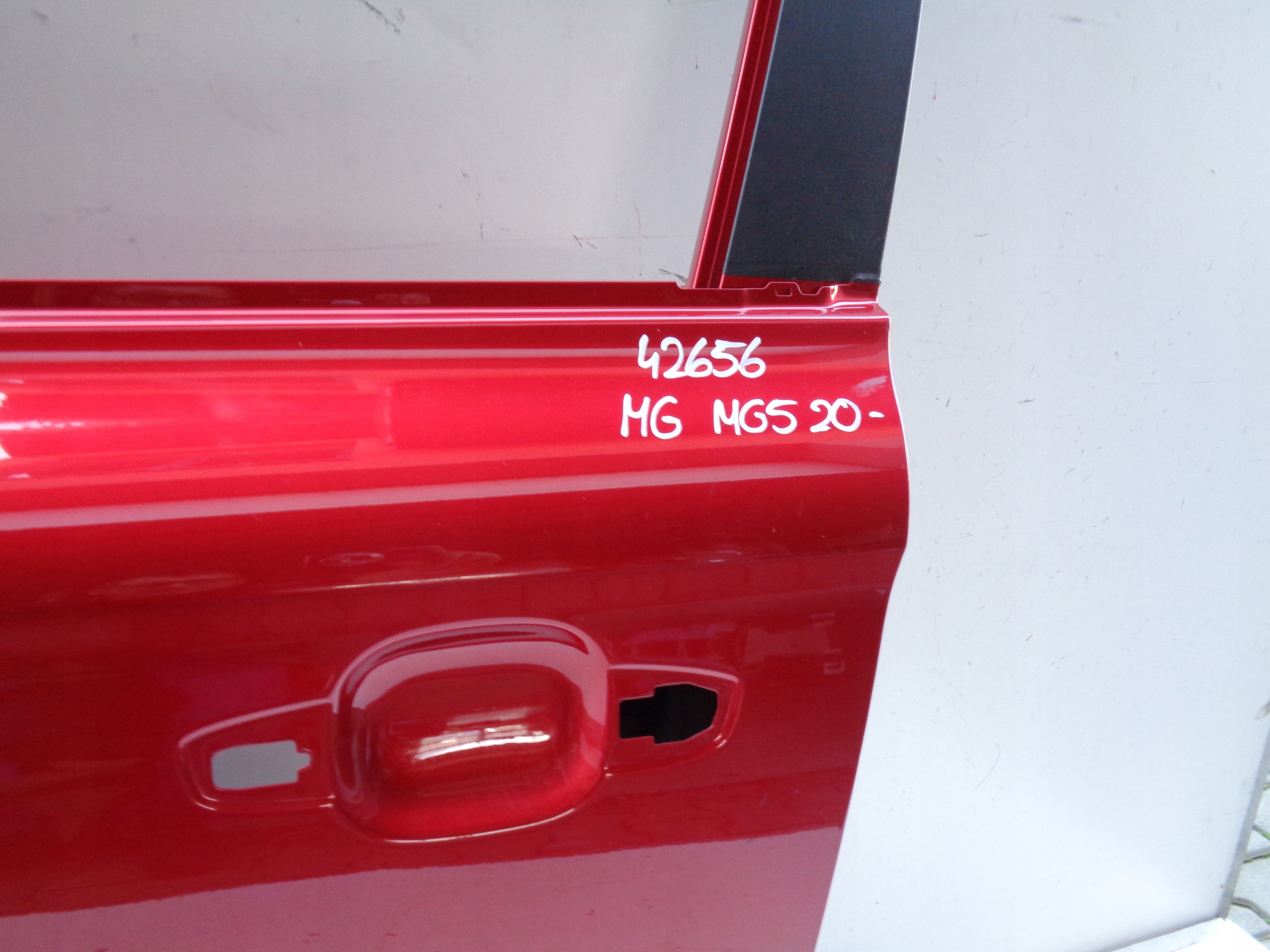 door left front MG MG5 20- NR 42656