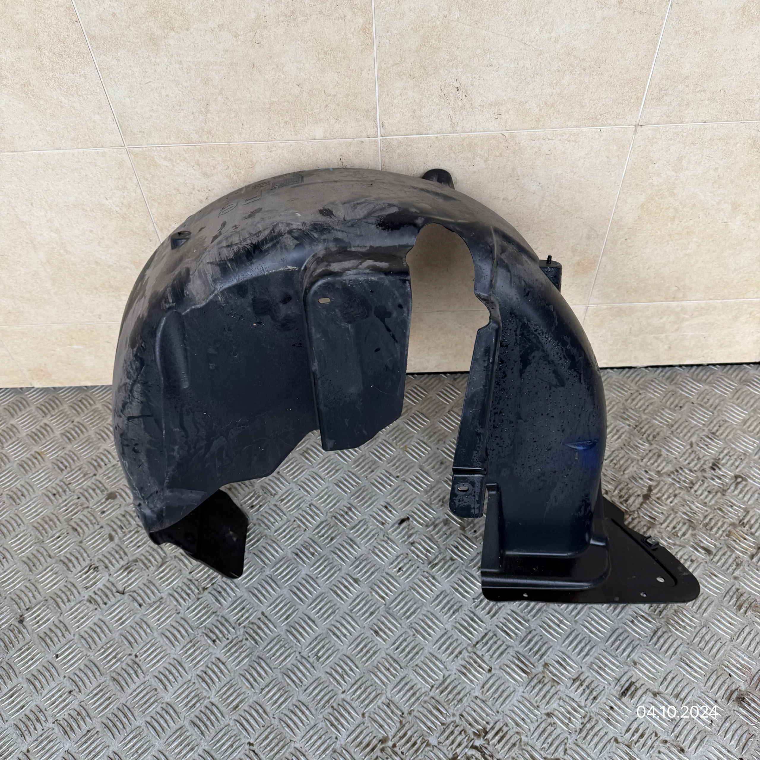 mudguard rear. right SKODA KAMIQ
