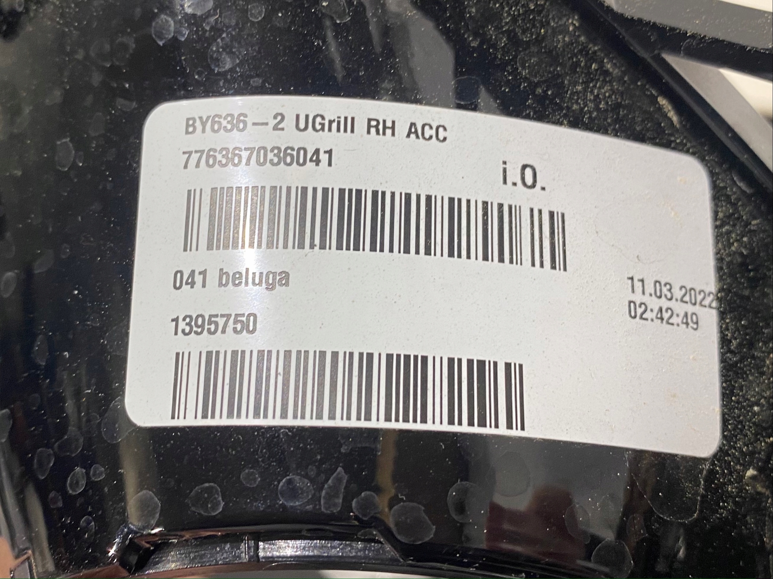 BENTLEY BENTAYGA RH boczny Grill 36A807894F