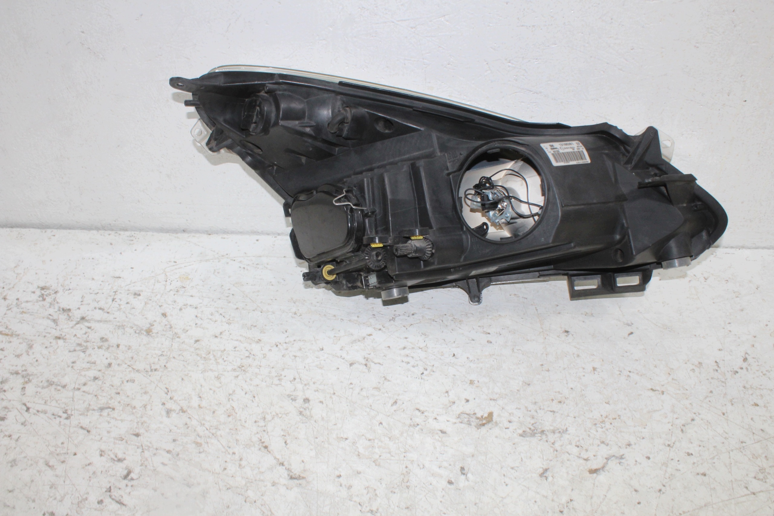 Opel Corsa D light left front 13186381