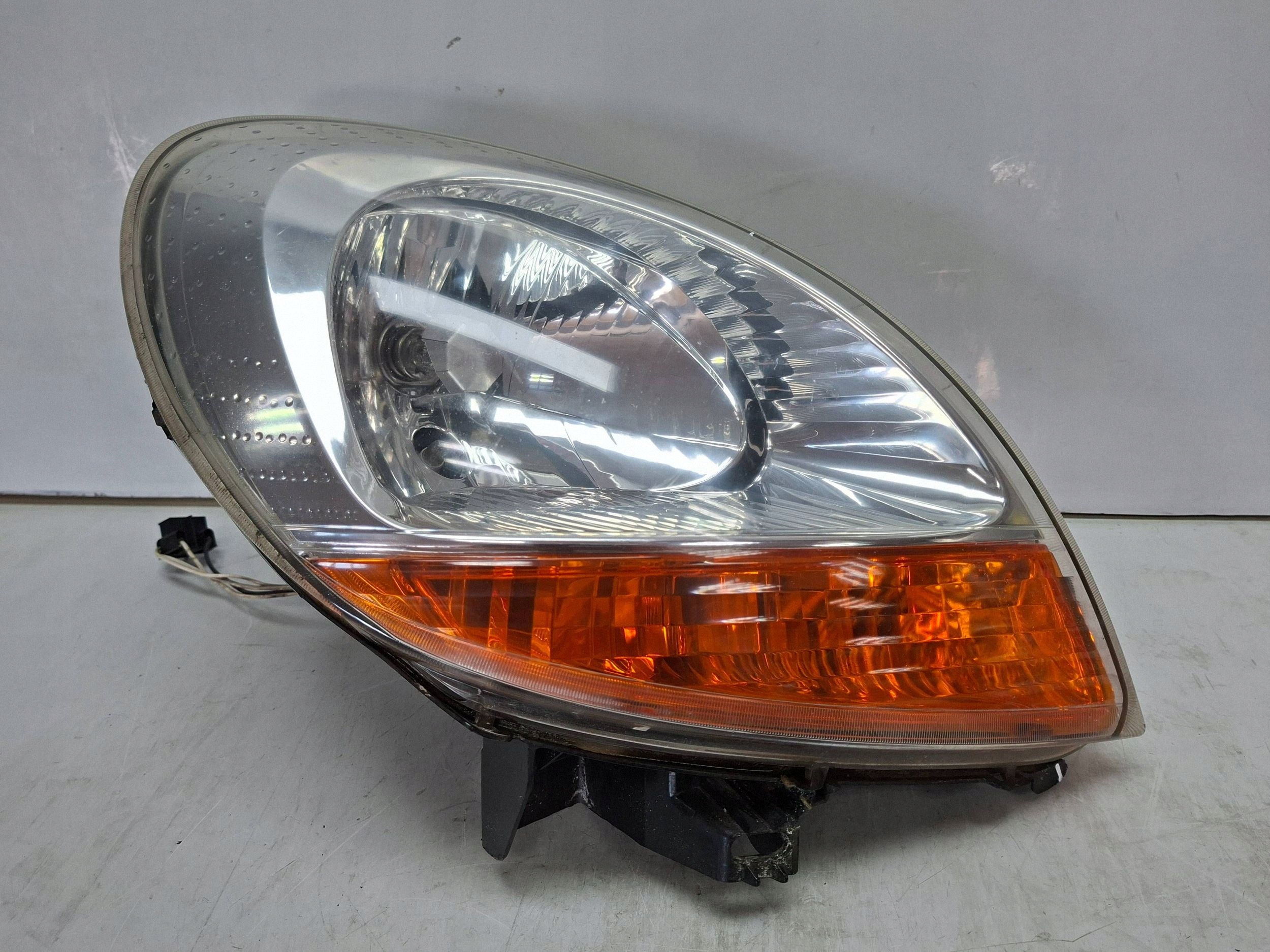 light front right 8200150617 RENAULT KANGOO and LIFT 03-08