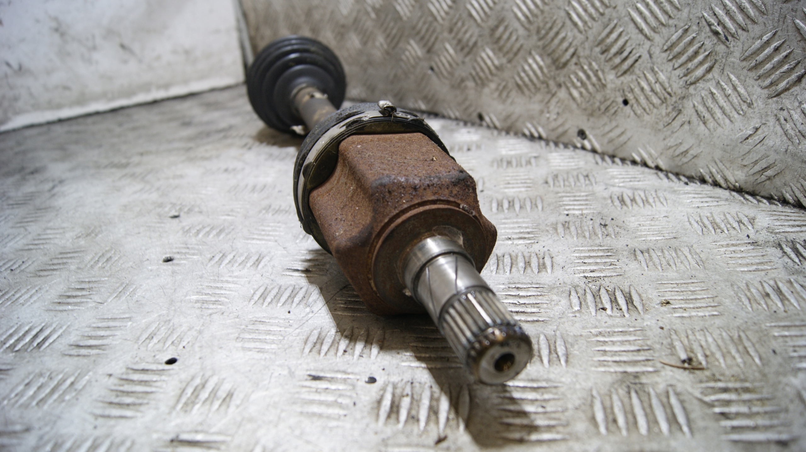 semi-axis semi-axis left front FIAT BRAVO 2