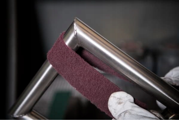 WLOKNINA SCIERNA NA ROLCE NRO 400 P80 10M COARSE EAN 4014855329434