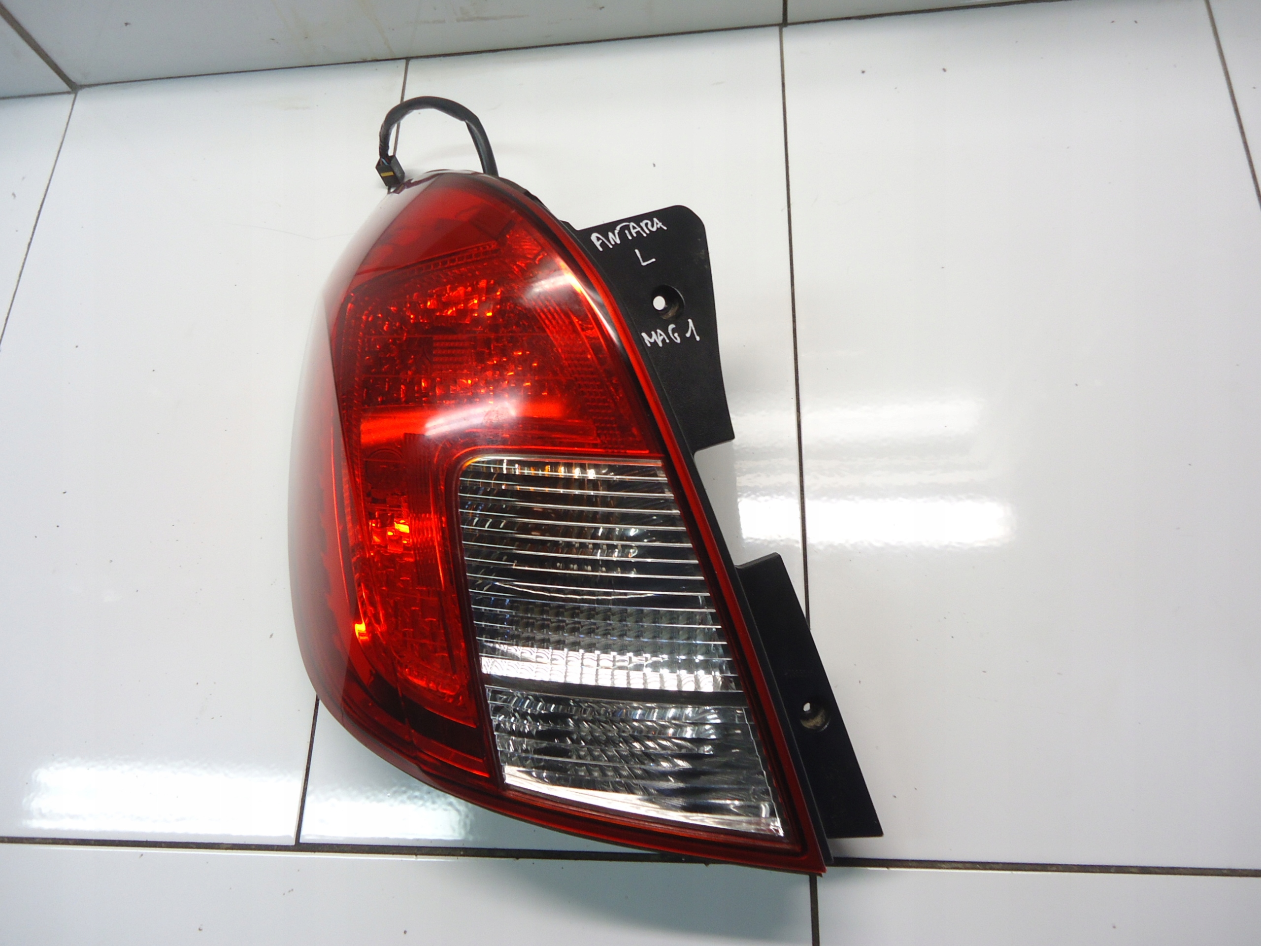 OPEL ANTARA Licht links heck UK 20963676