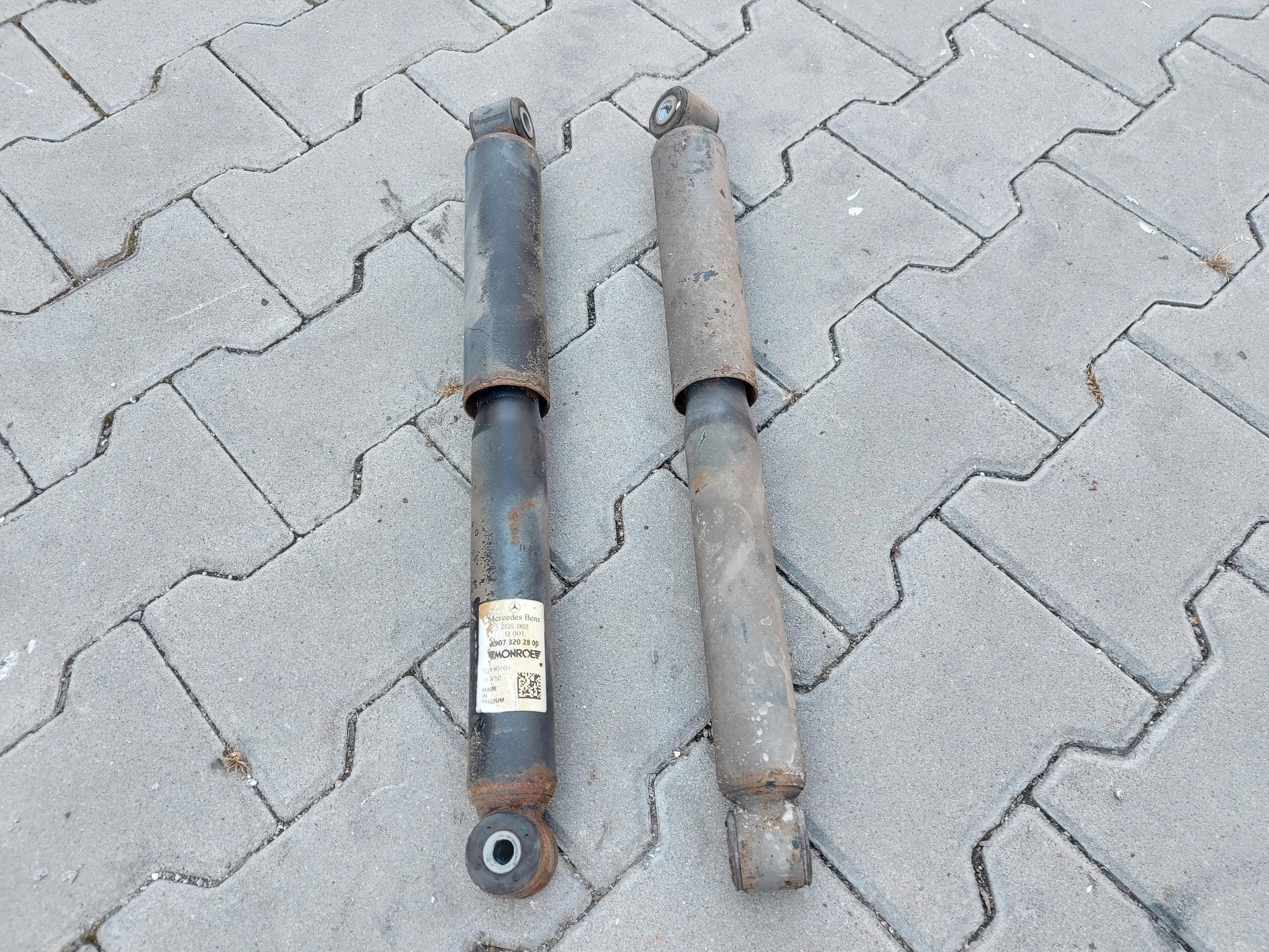 Mercedes Sprinter w907 2020, shock absorber rear part left right A9073202800