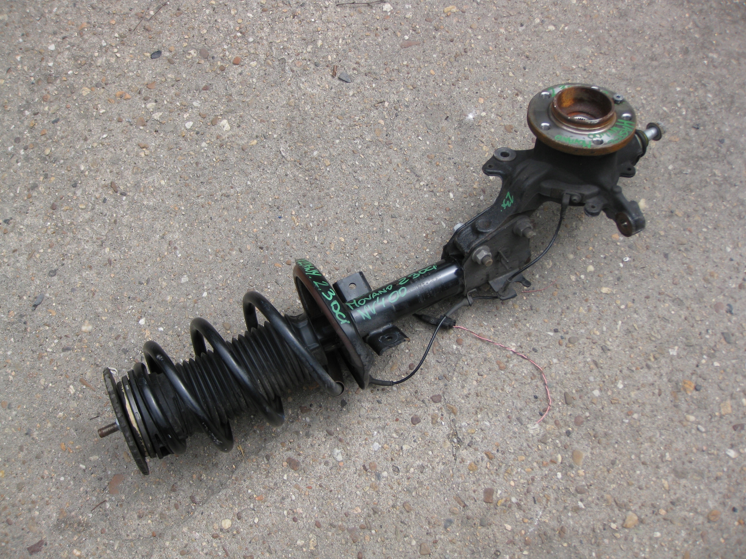 RENAULT MASTER III 2.3 DCI 23R McPherson right front