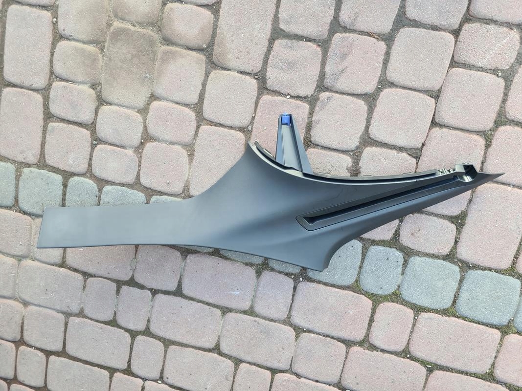 plastic pillar boot Opel Insignia B 39157784