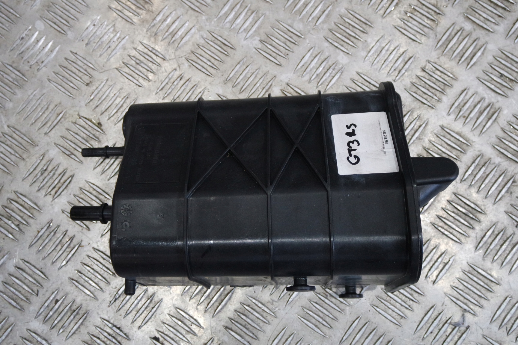 УГОЛЬНЫЙ ФИЛЬТР PORSCHE 991 982201801