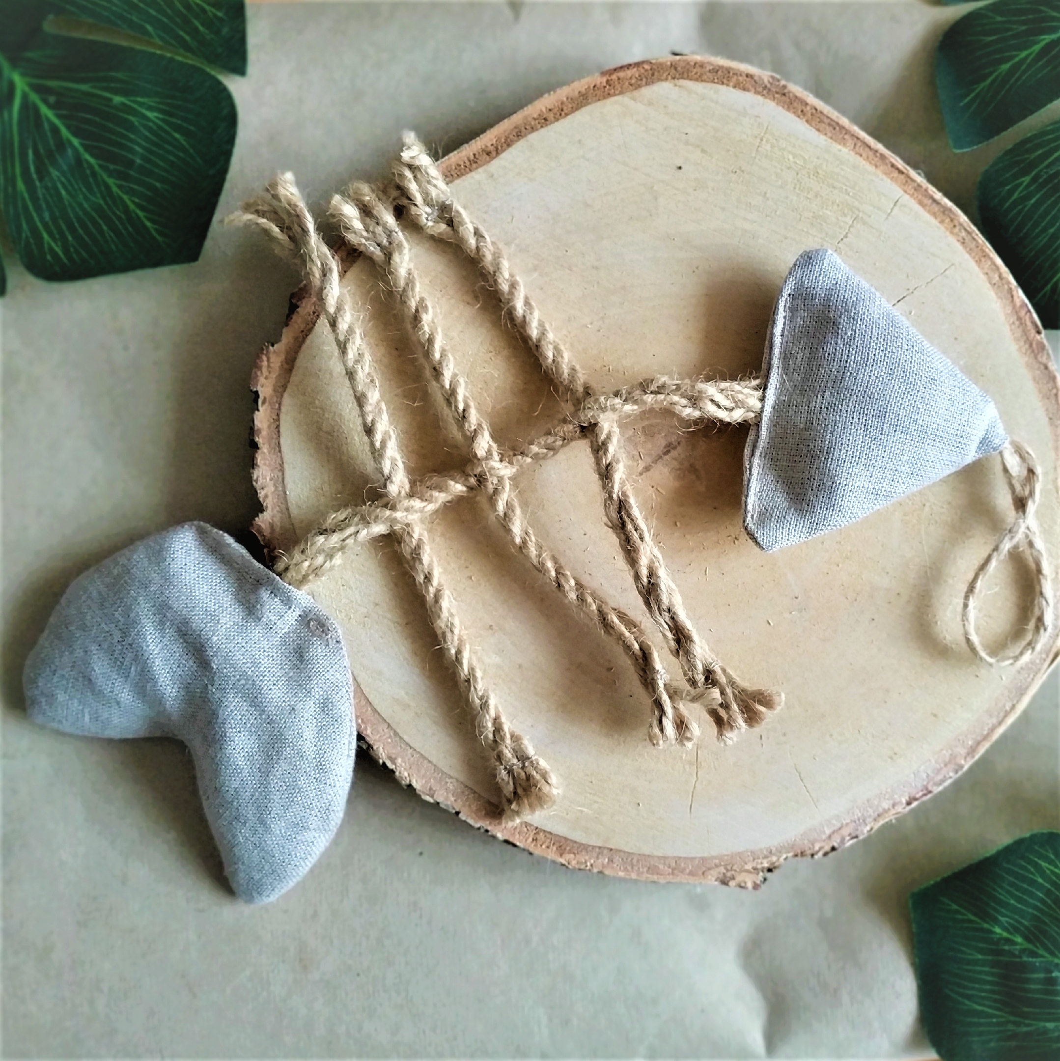 

naturalna ekologiczna zabawka dla kota lniana eko