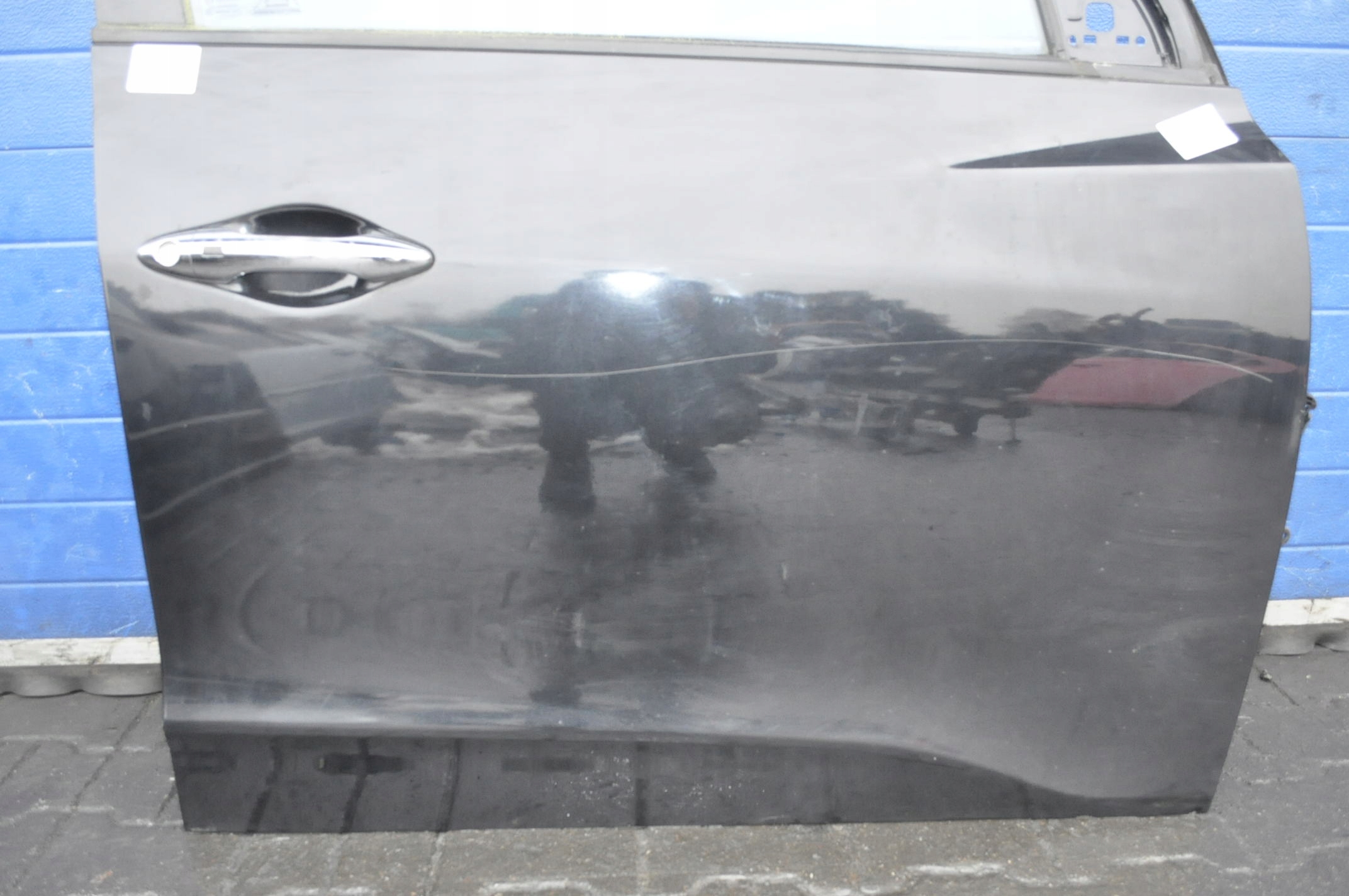 HYUNDAI IX35 DRZWI PRAWY PRZÓD PRZEDNIE 1K Typ samochodu Samochody osobowe