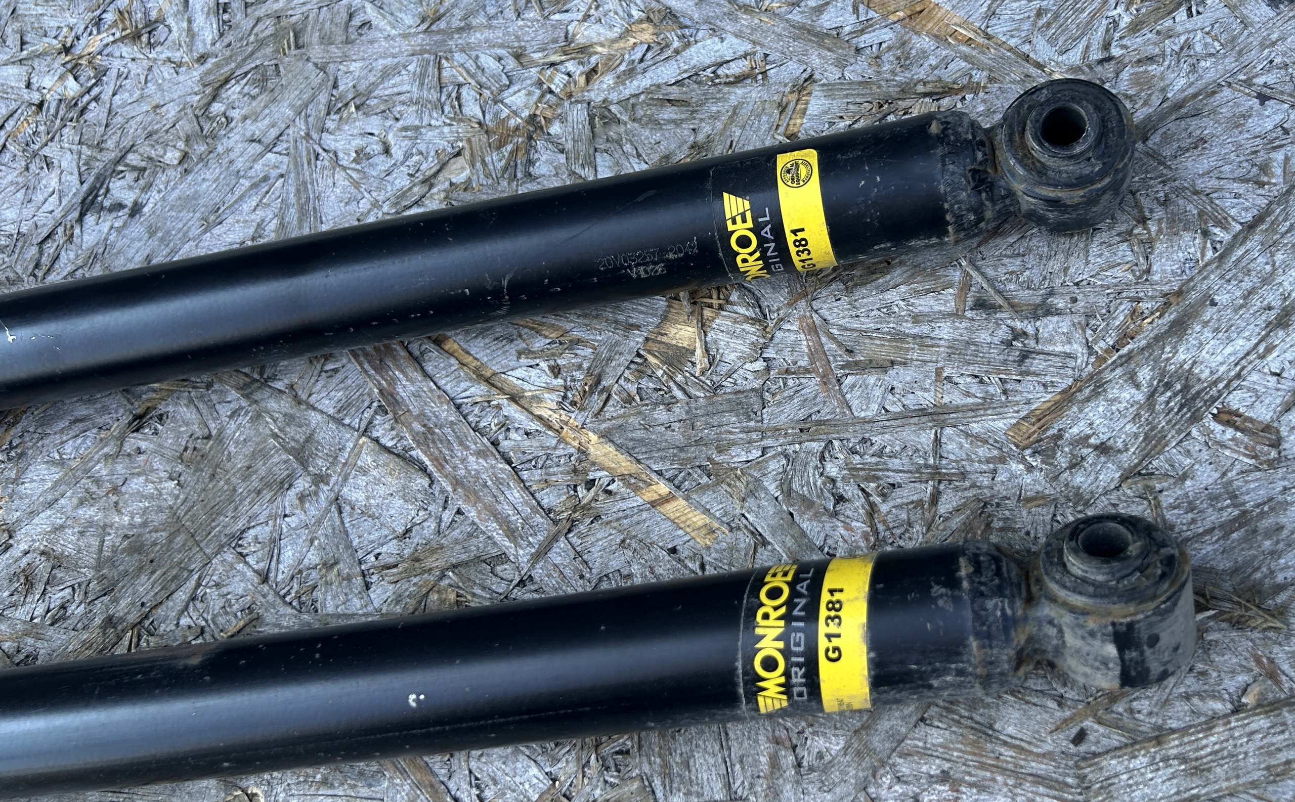 shock absorbers springing rear part rear. MONROE FORD TOURNEO COURIER MK1 14- PARA