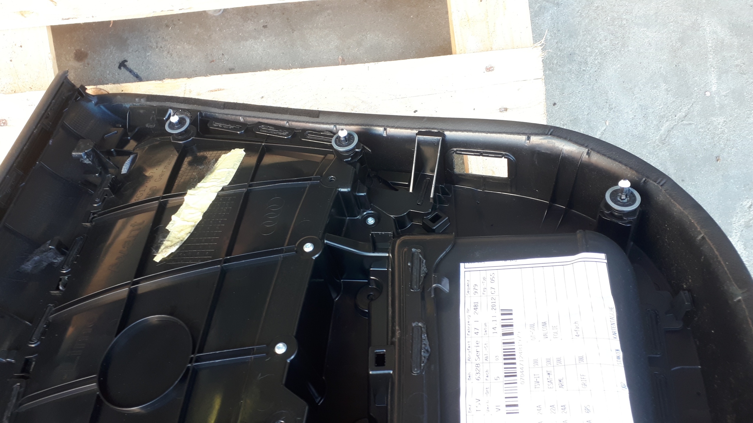Audi OE 4G1867021A