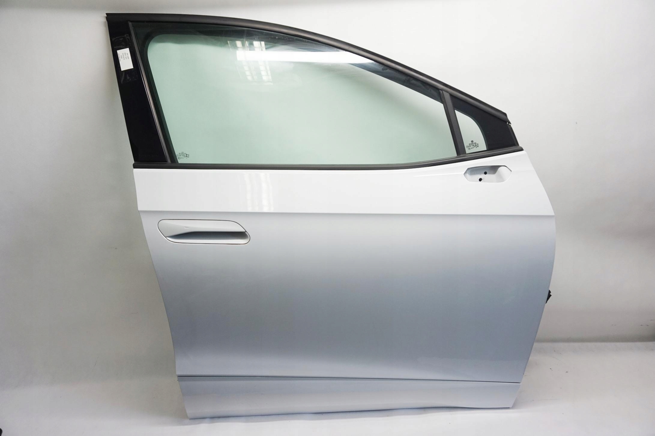 DRZWI PRAWE PRZEDNIE VW ID4 ID5 ID.4 ID.5 LS9R